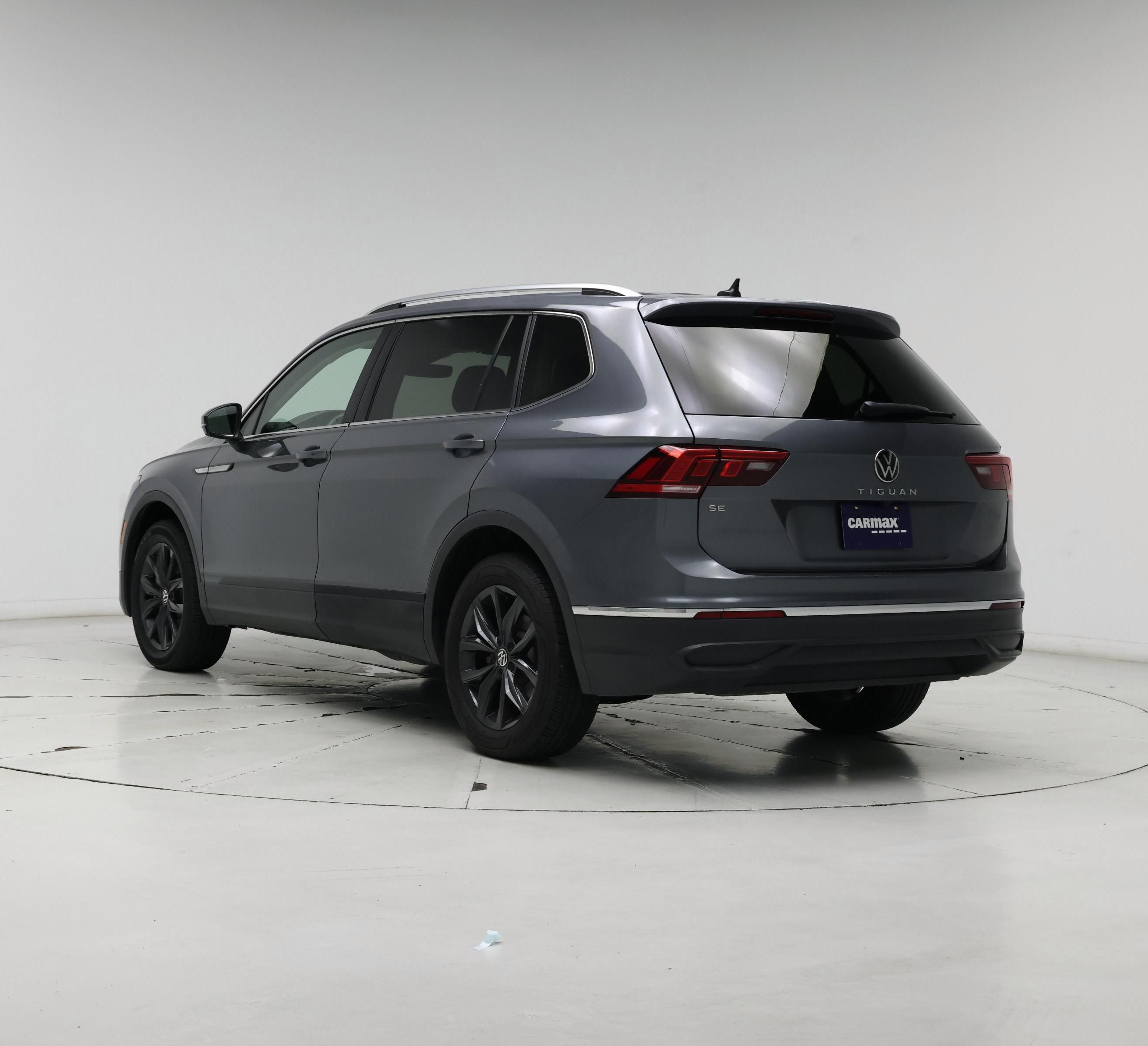 Thumbnail: 2024 Volkswagen Tiguan - 2