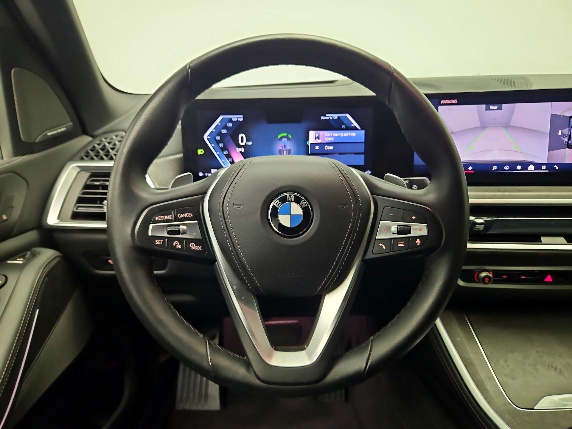 Thumbnail: 2025 BMW X5 - 10