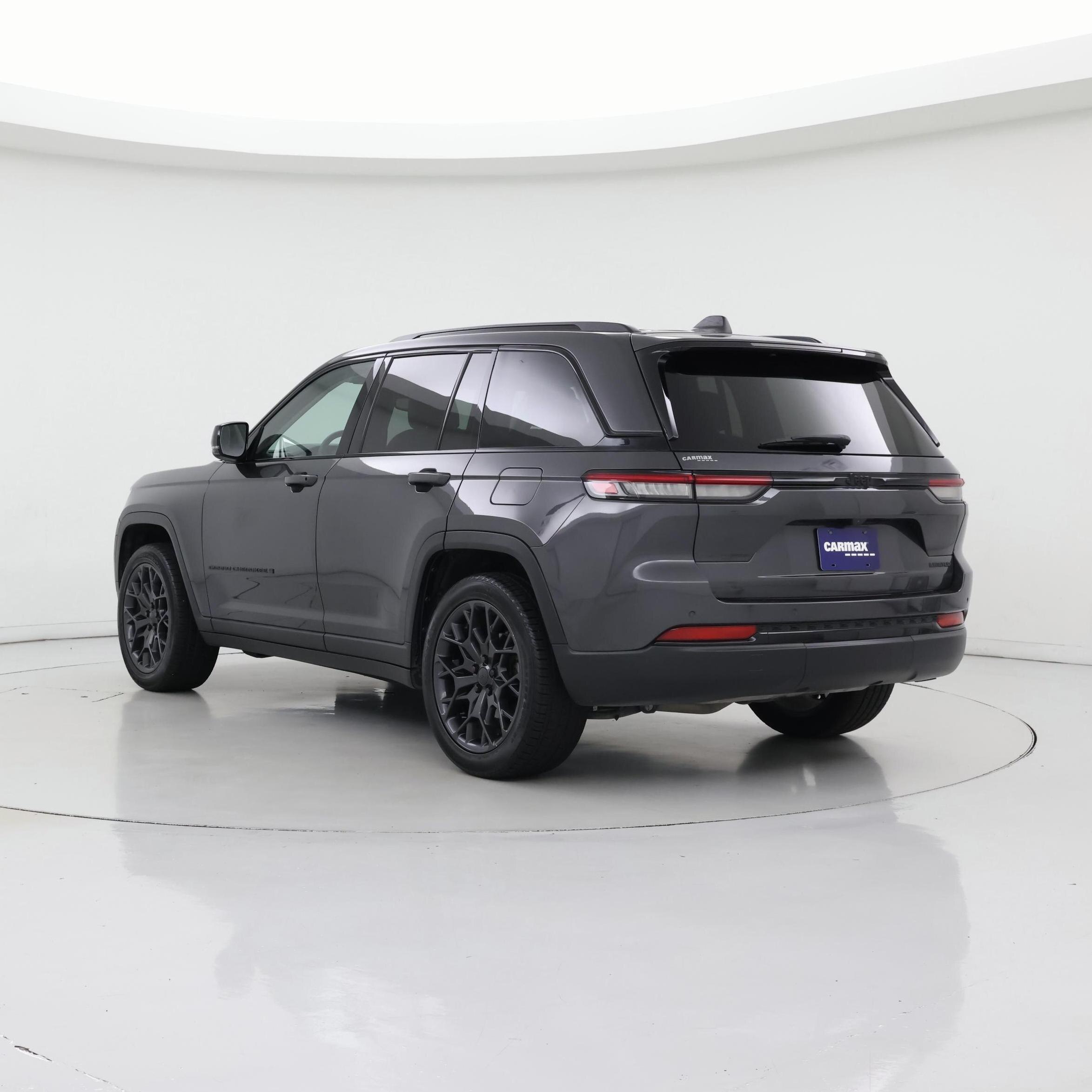 Thumbnail: 2023 Jeep Grand Cherokee - 2