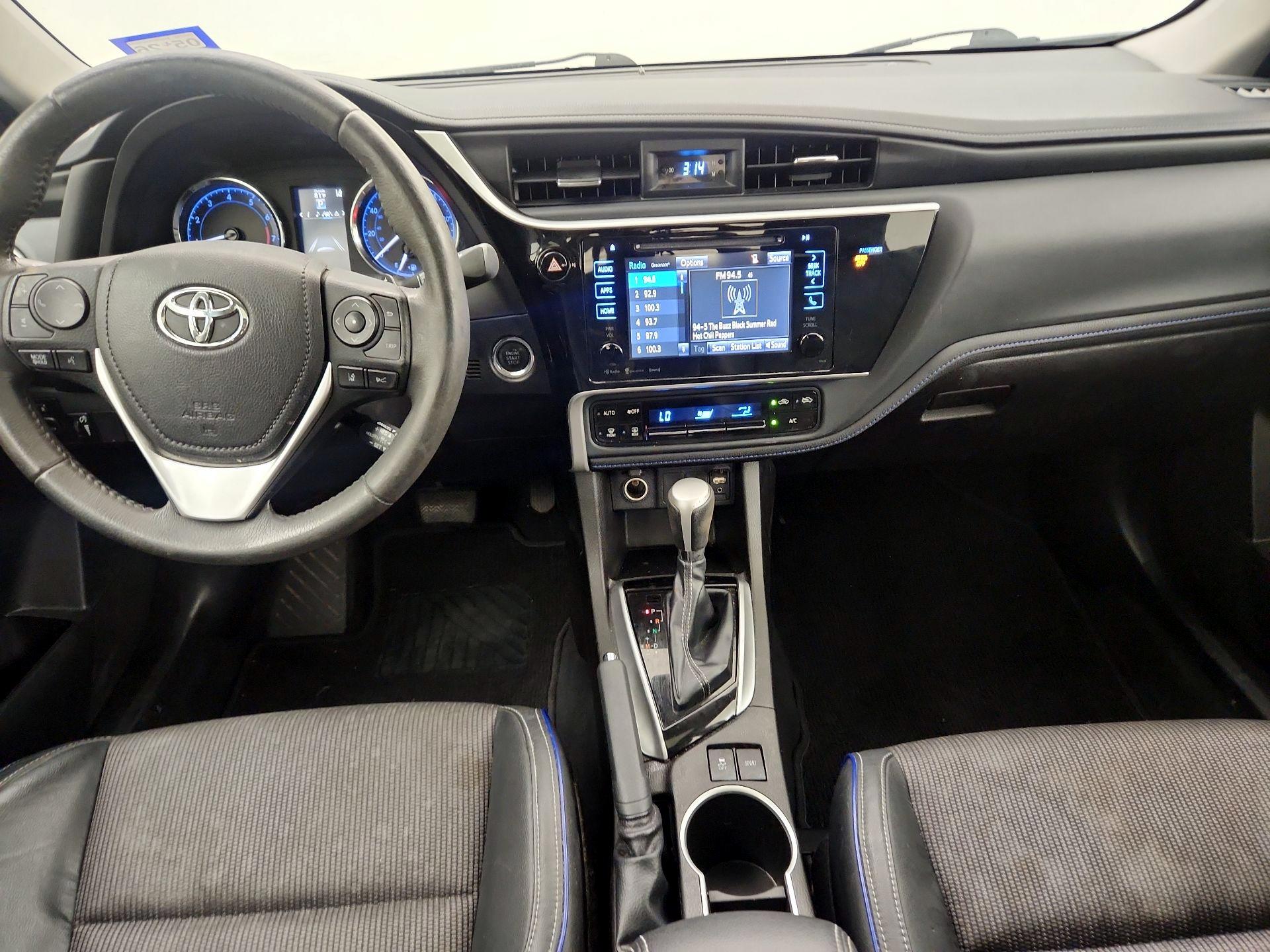 Thumbnail: 2018 Toyota Corolla - 9