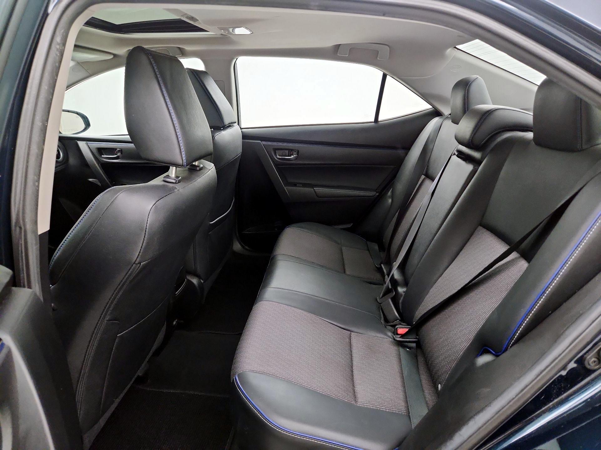 Thumbnail: 2018 Toyota Corolla - 20