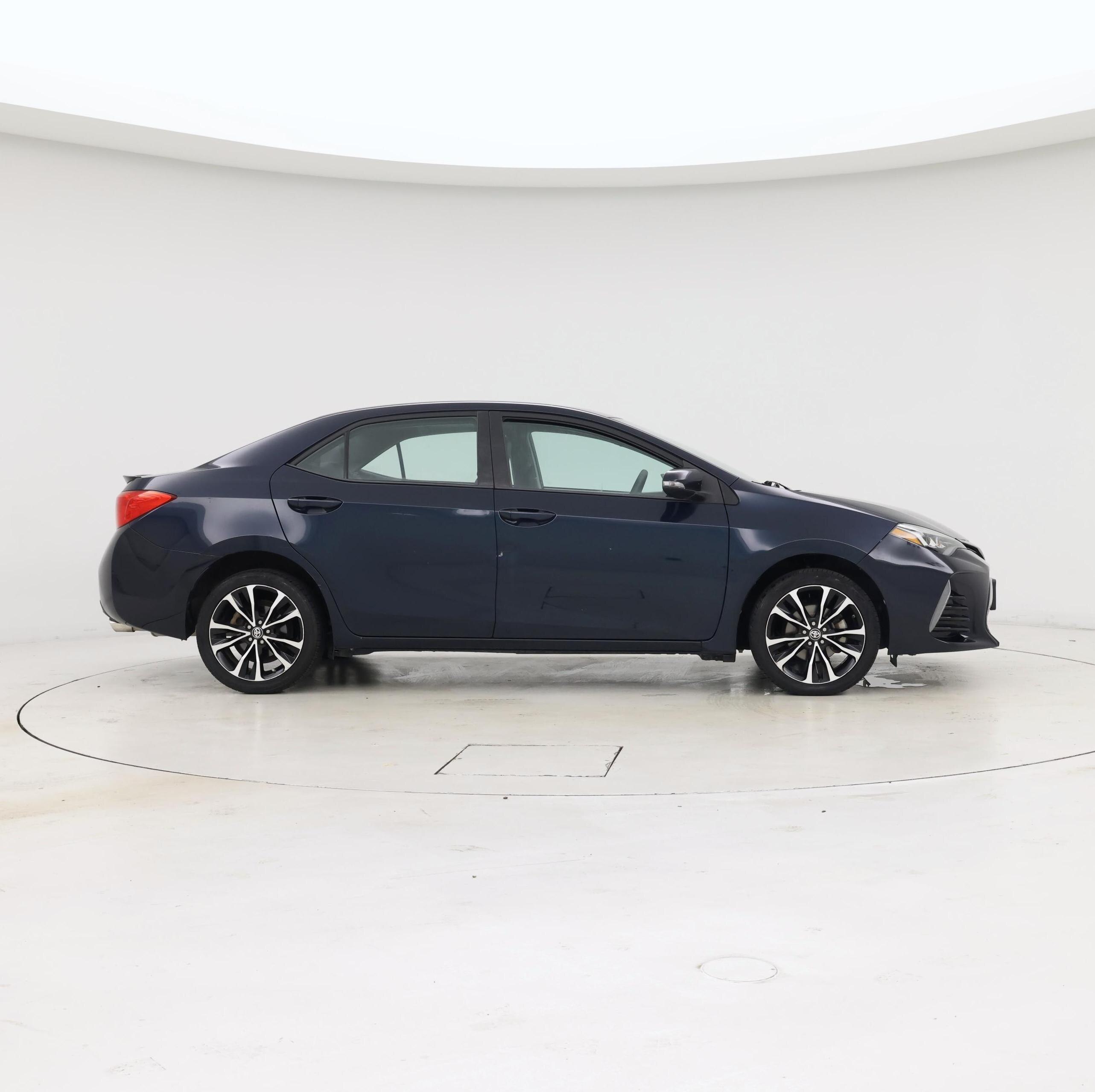 Thumbnail: 2018 Toyota Corolla - 7