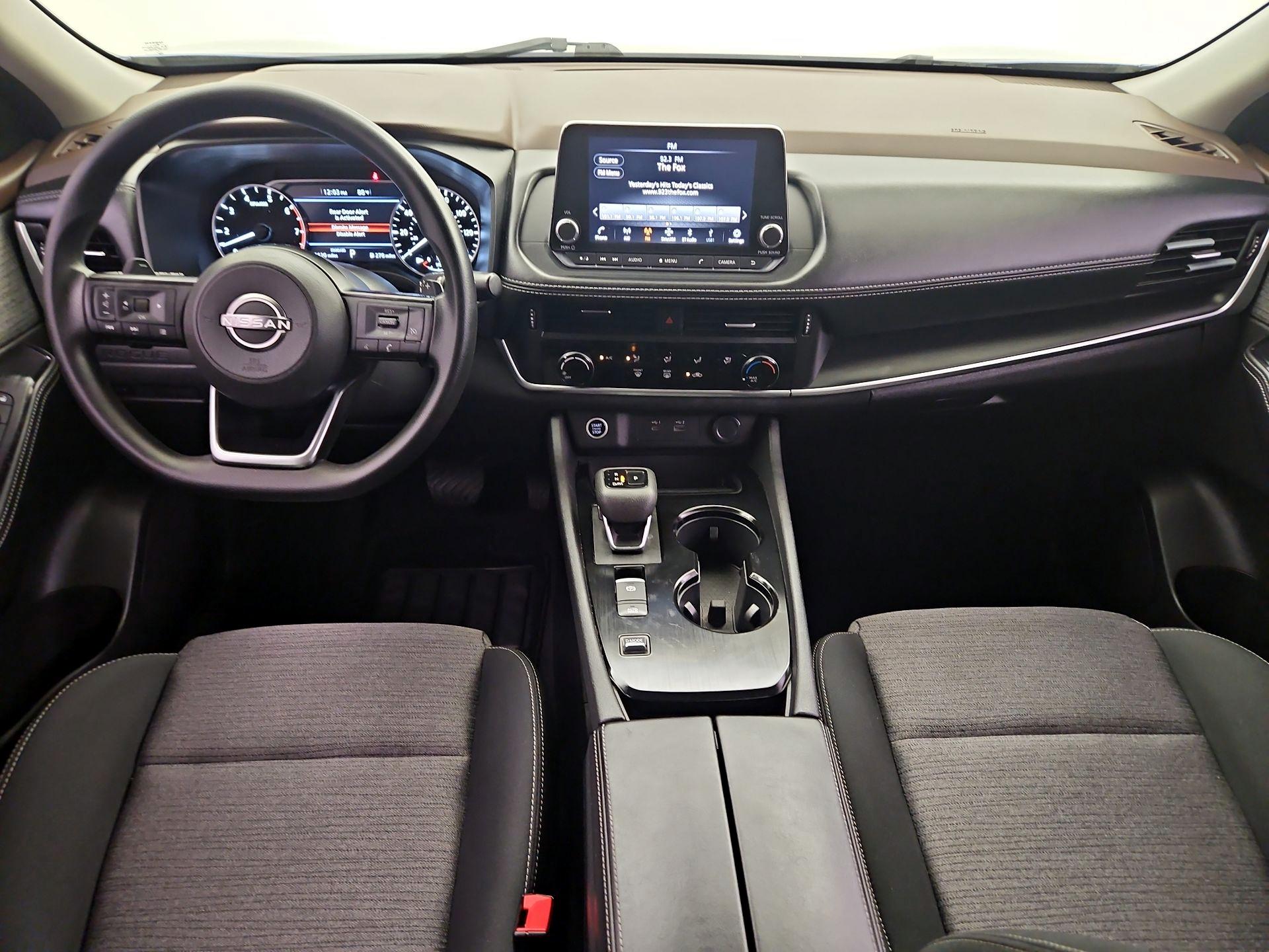 Thumbnail: 2022 Nissan Rogue - 9