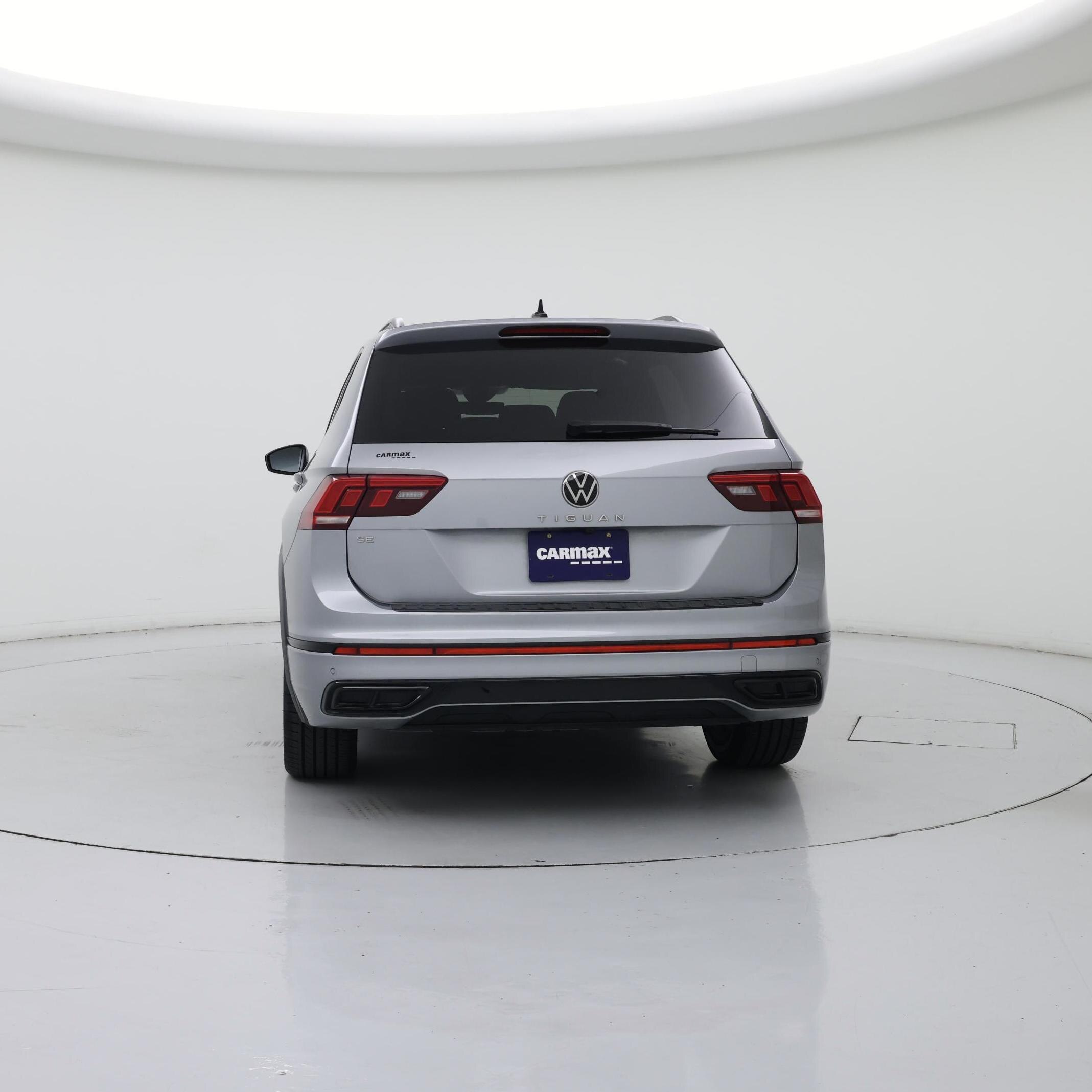 Thumbnail: 2023 Volkswagen Tiguan - 6