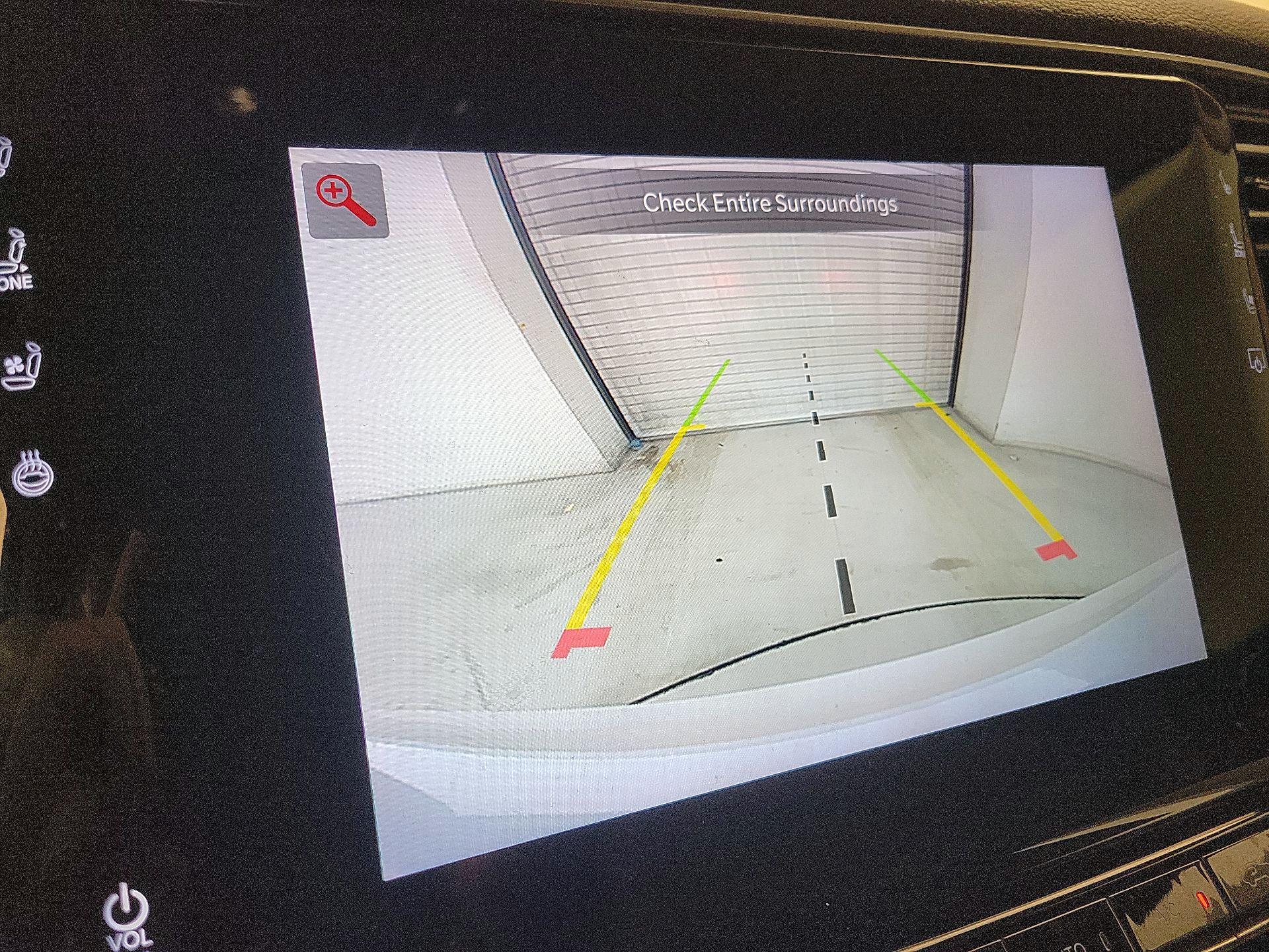 Thumbnail: 2023 Jeep Wagoneer - 15