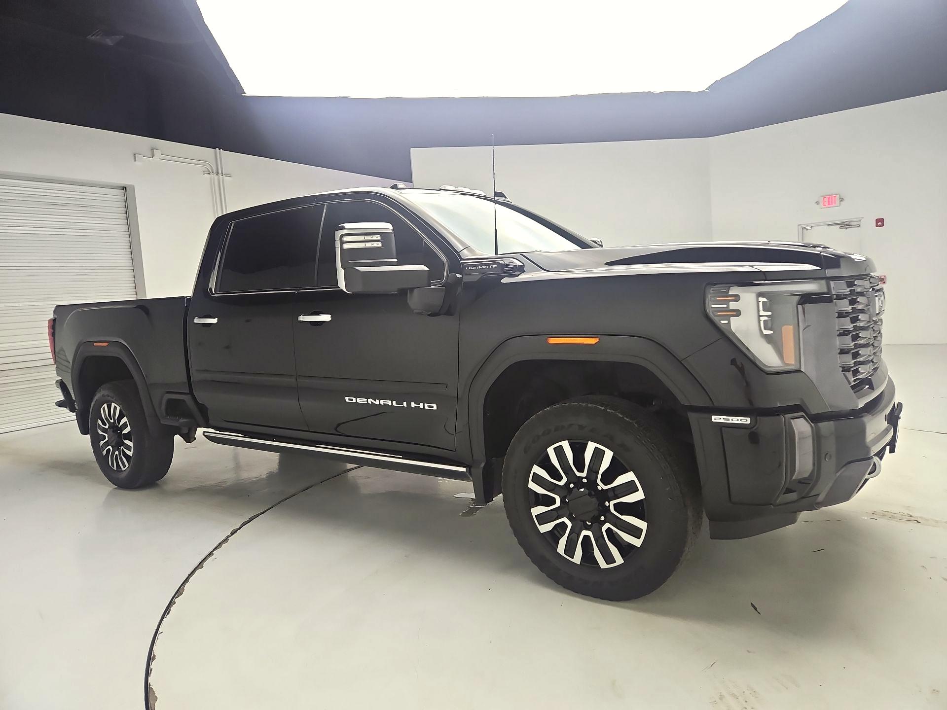 Thumbnail: 2024 GMC Sierra 2500 - 4