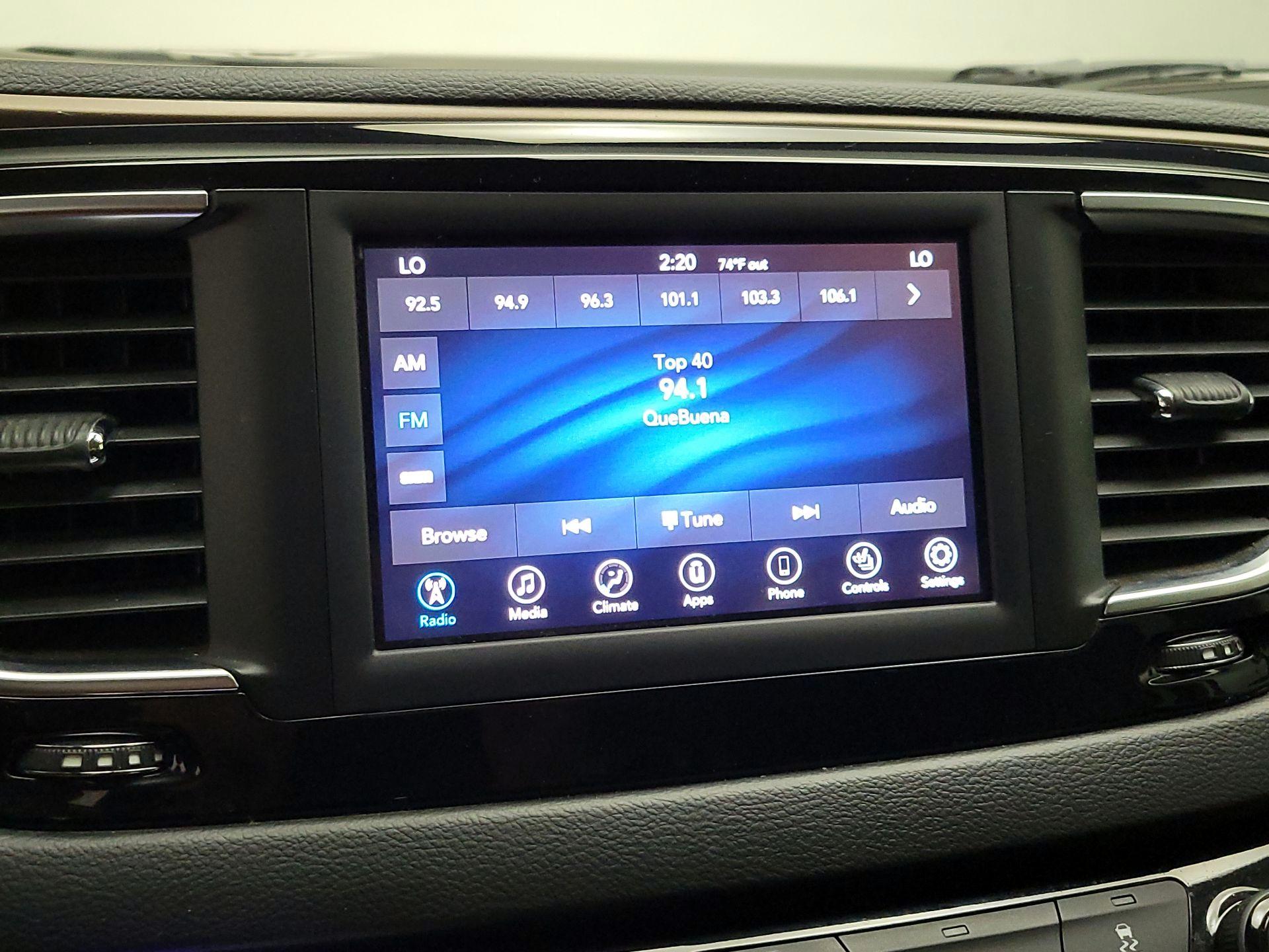 Thumbnail: 2019 Chrysler Pacifica - 15