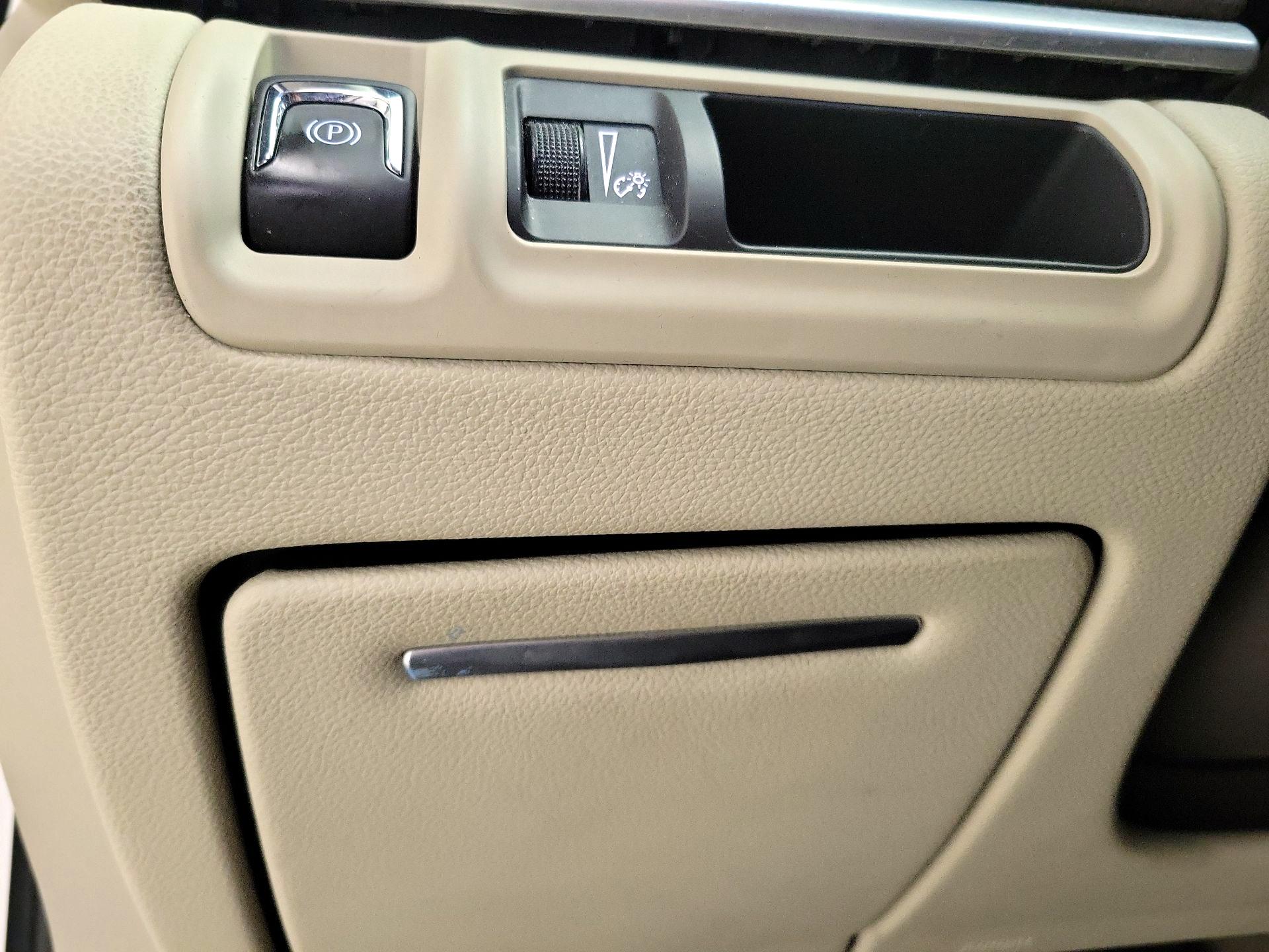 Thumbnail: 2017 Cadillac XTS - 13