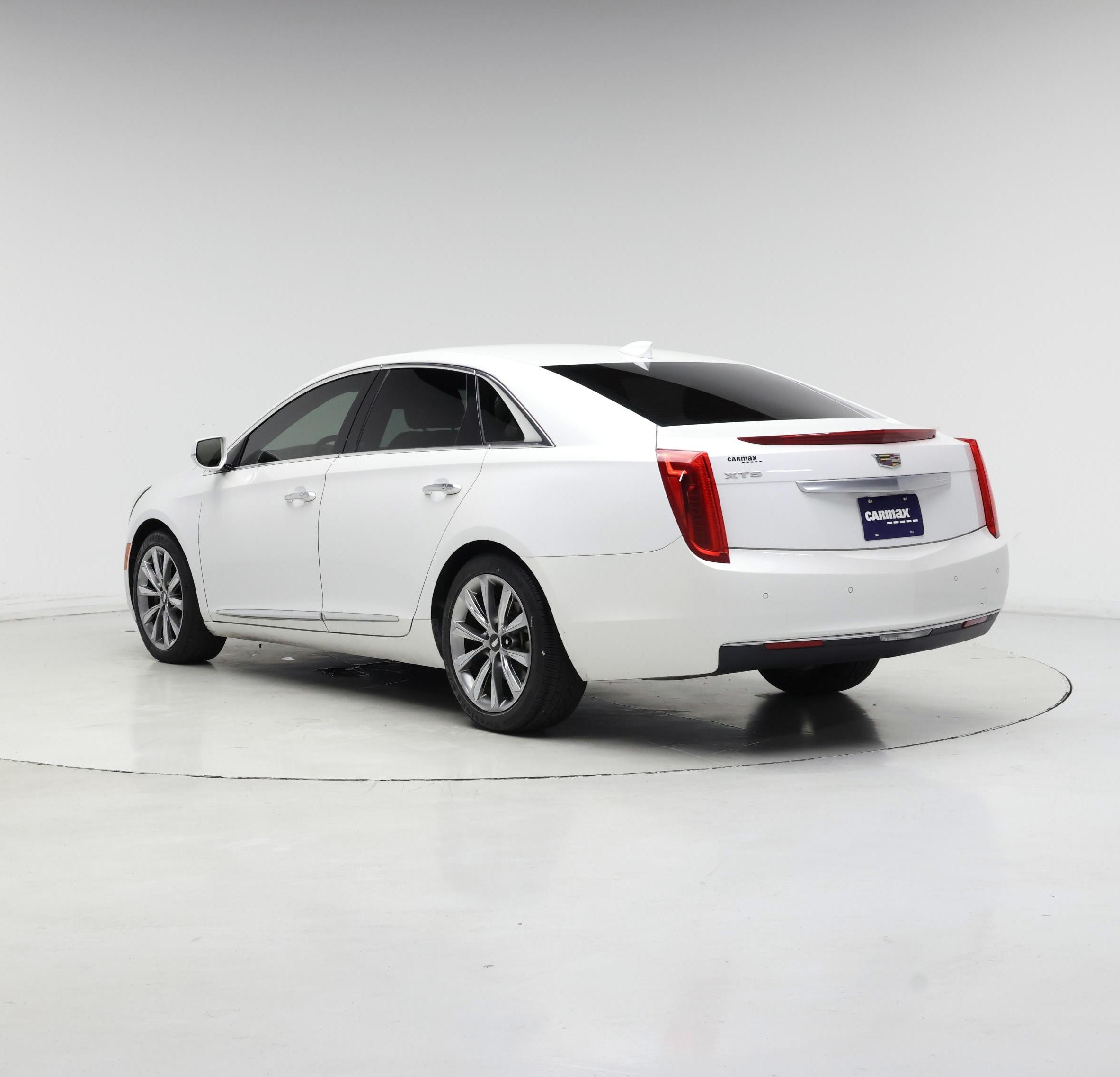 Thumbnail: 2017 Cadillac XTS - 2
