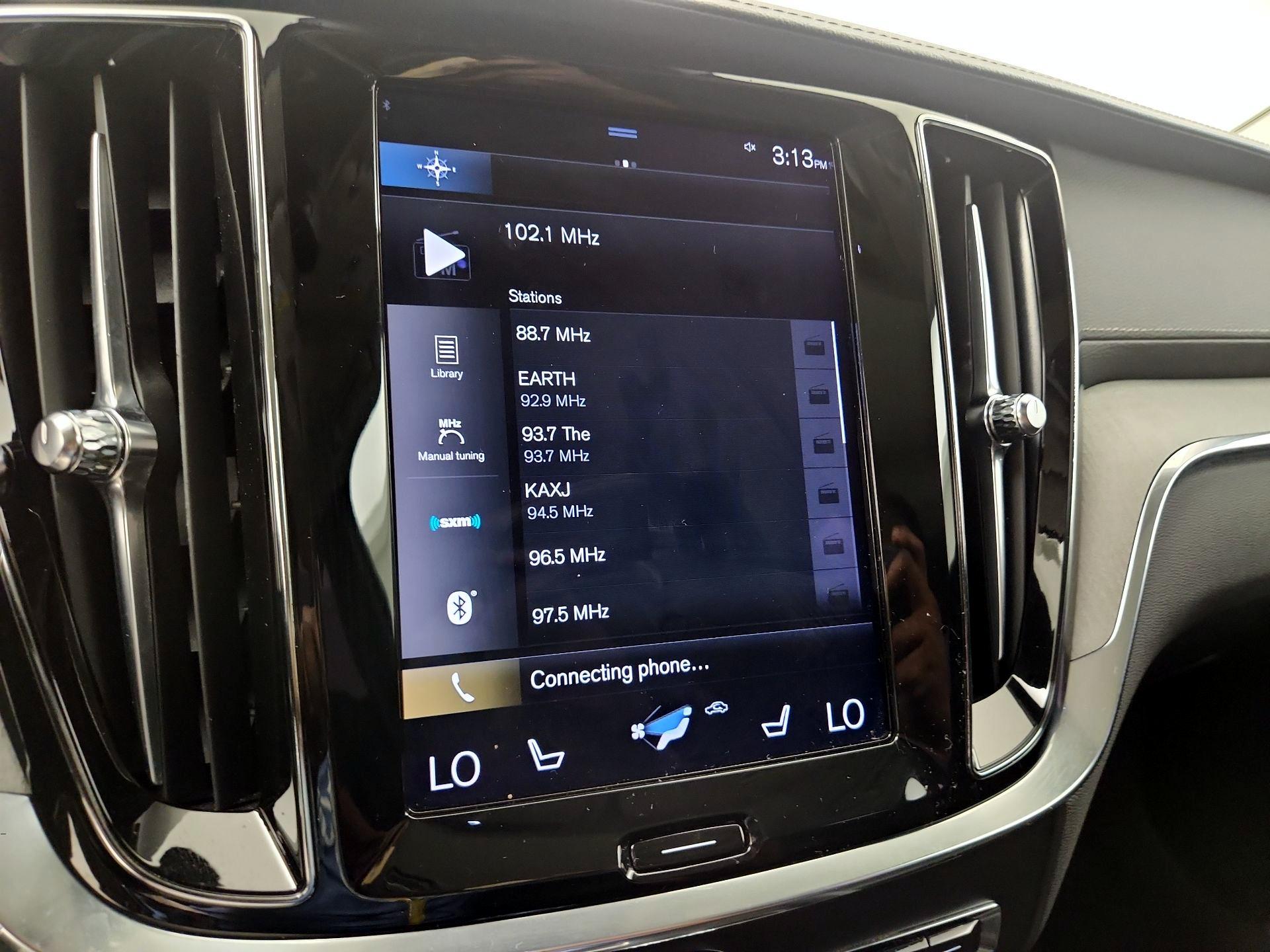 Thumbnail: 2022 Volvo S60 - 15