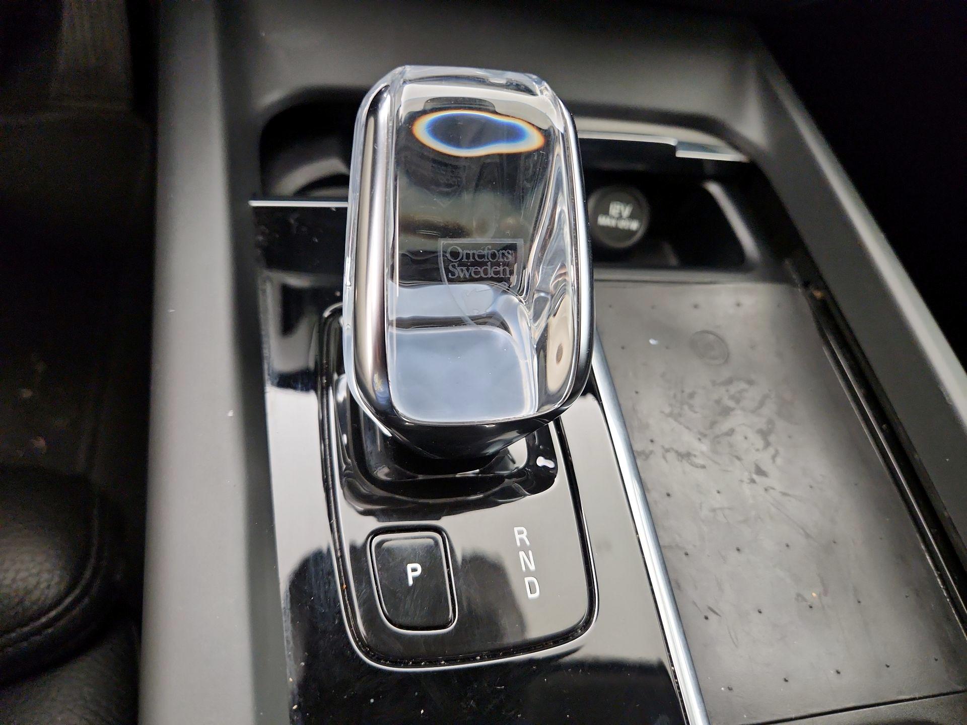 Thumbnail: 2022 Volvo S60 - 17