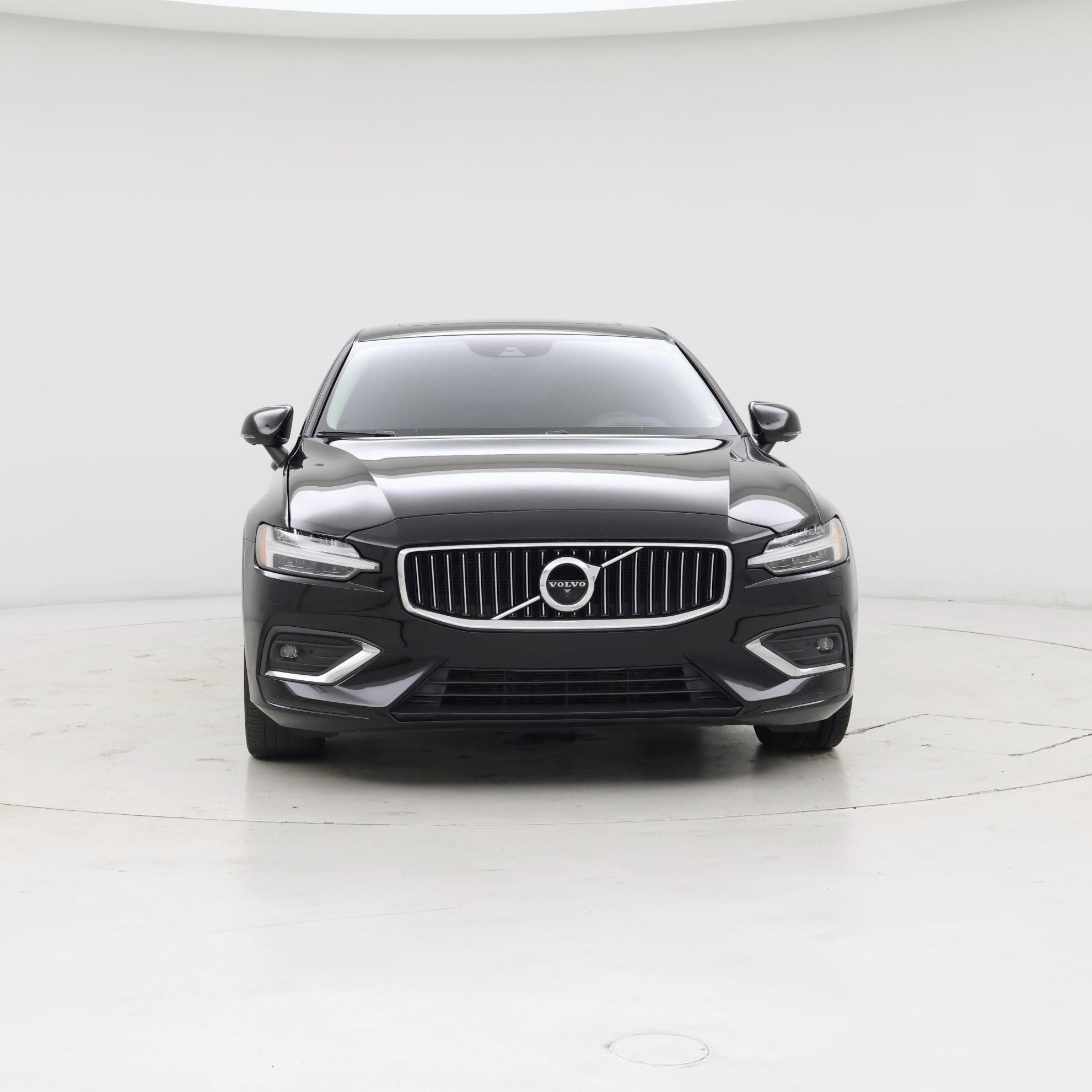 Thumbnail: 2022 Volvo S60 - 5