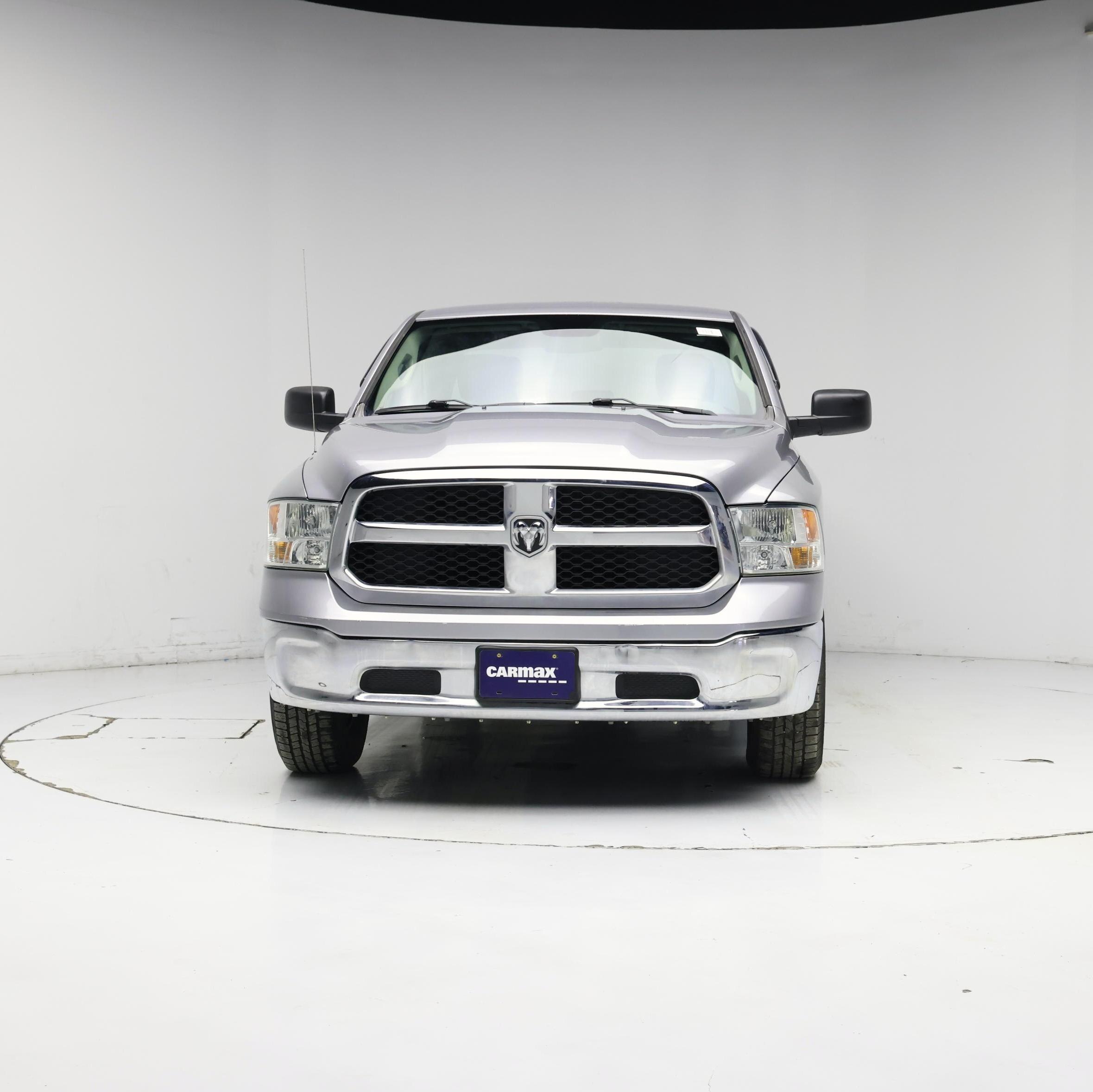 Thumbnail: 2019 RAM 1500 Classic - 5