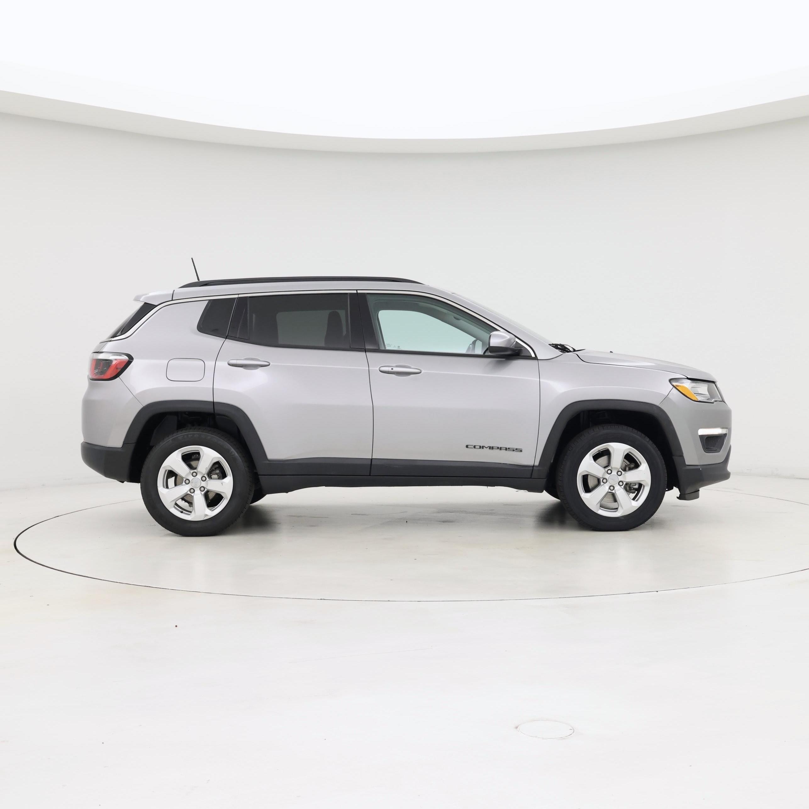 Thumbnail: 2019 Jeep Compass - 7