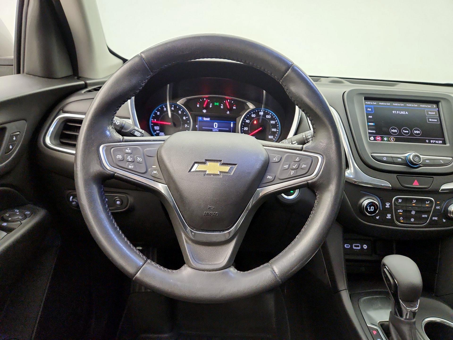 Thumbnail: 2020 Chevrolet Equinox - 10