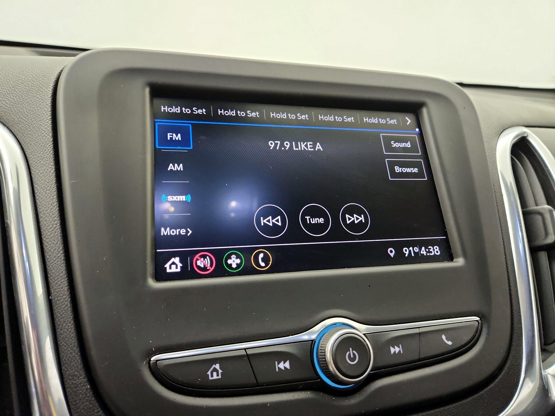 Thumbnail: 2020 Chevrolet Equinox - 15