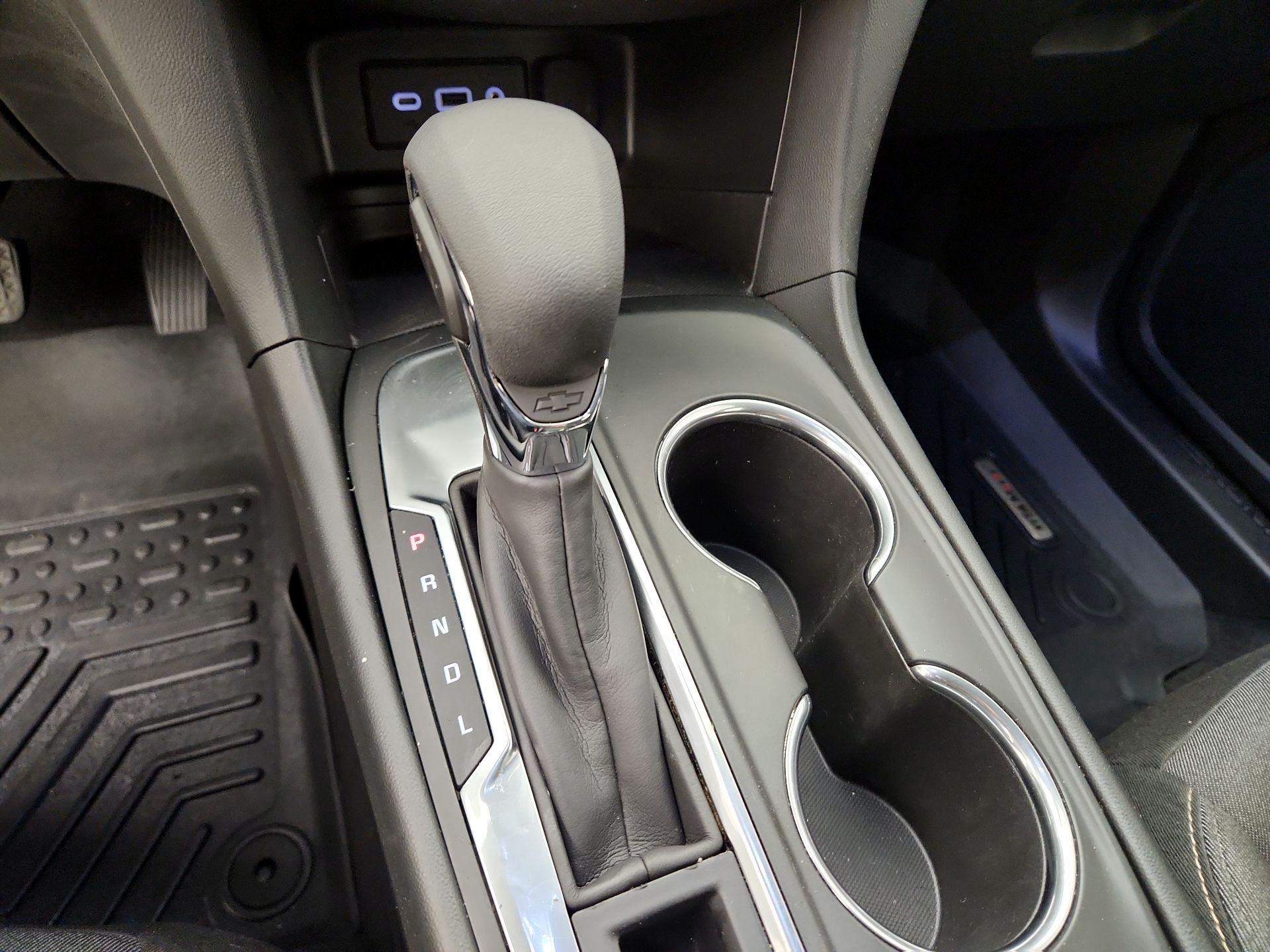 Thumbnail: 2020 Chevrolet Equinox - 17