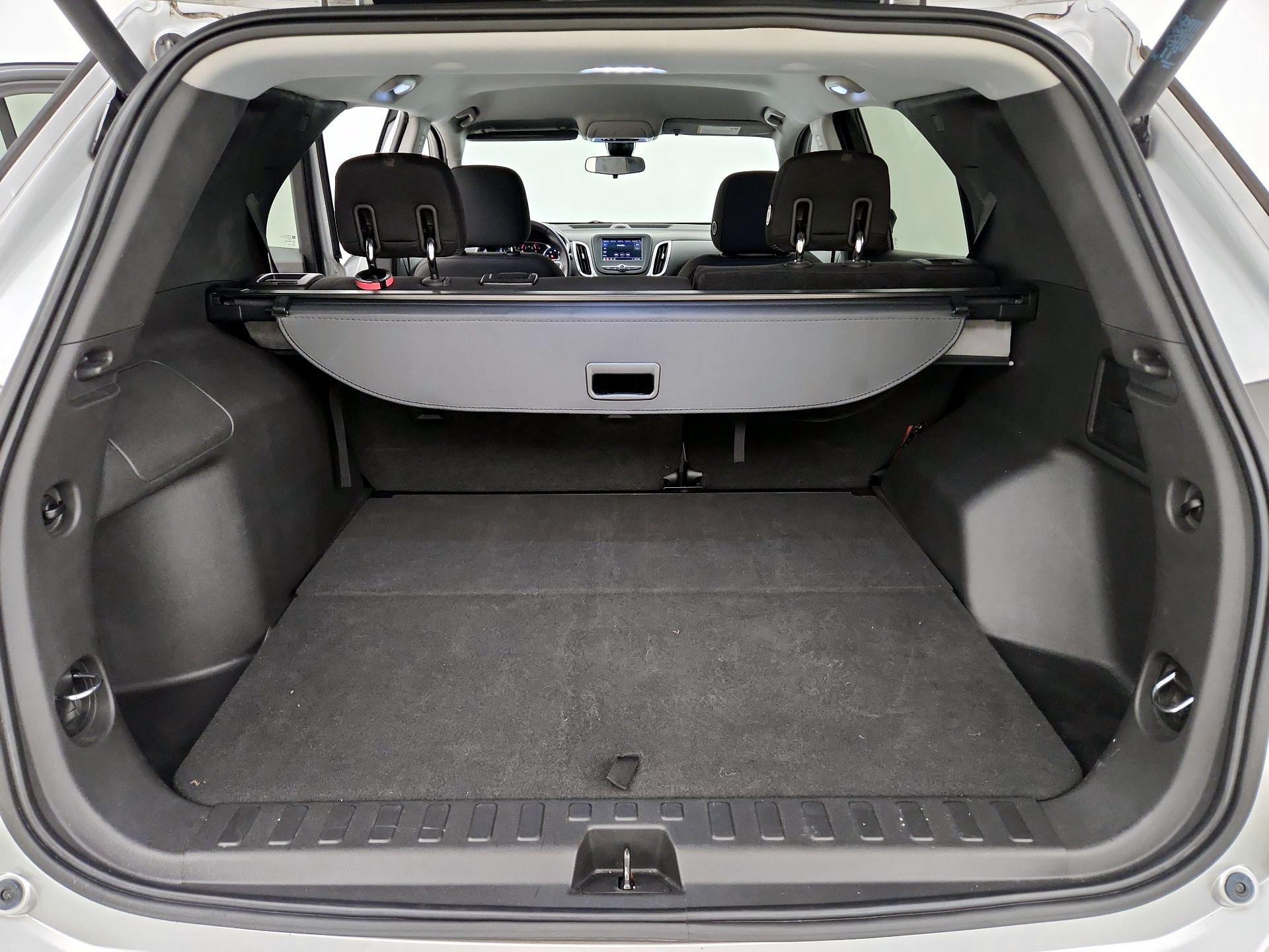 Thumbnail: 2020 Chevrolet Equinox - 20