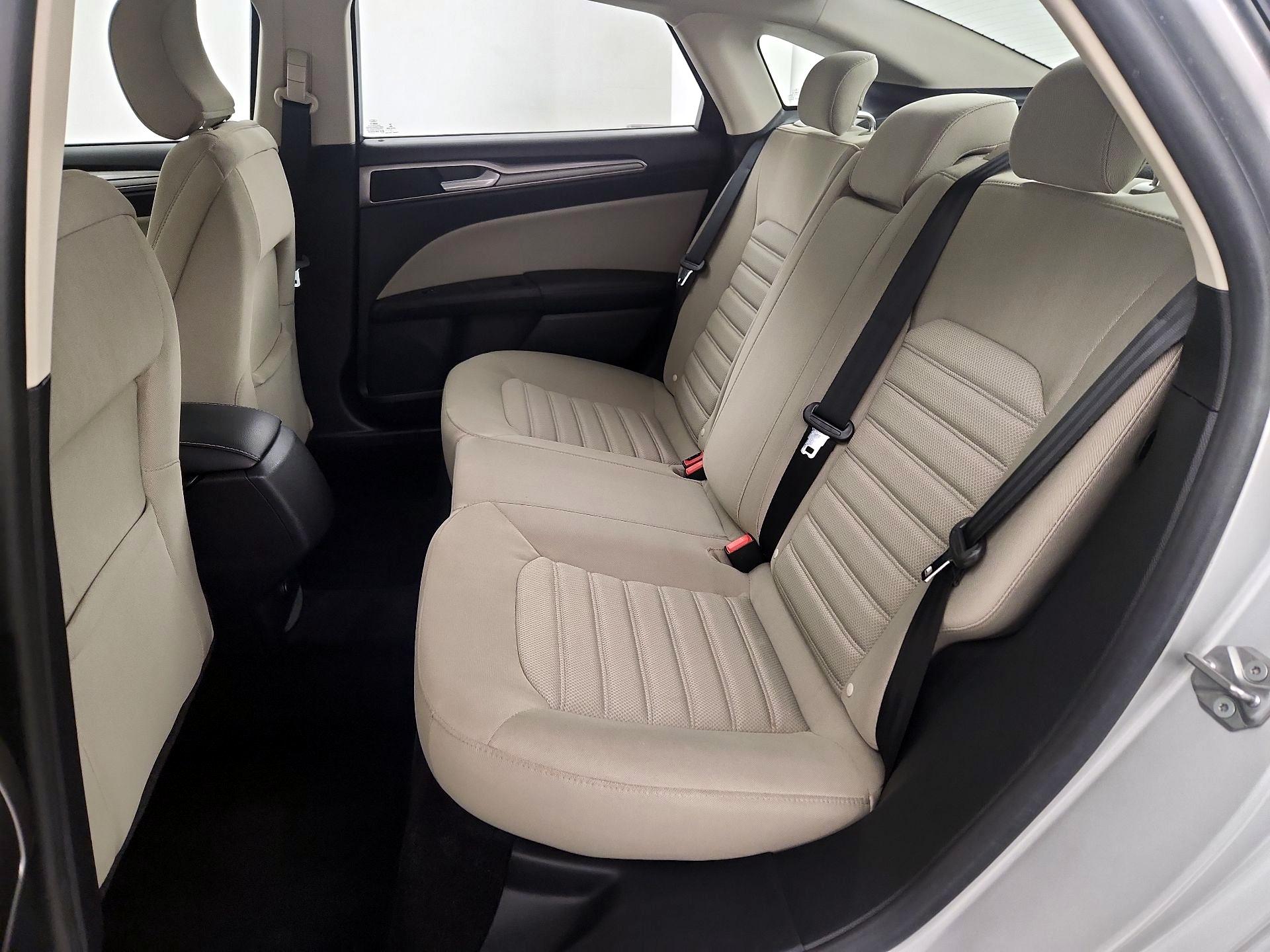 Thumbnail: 2018 Ford Fusion - 19