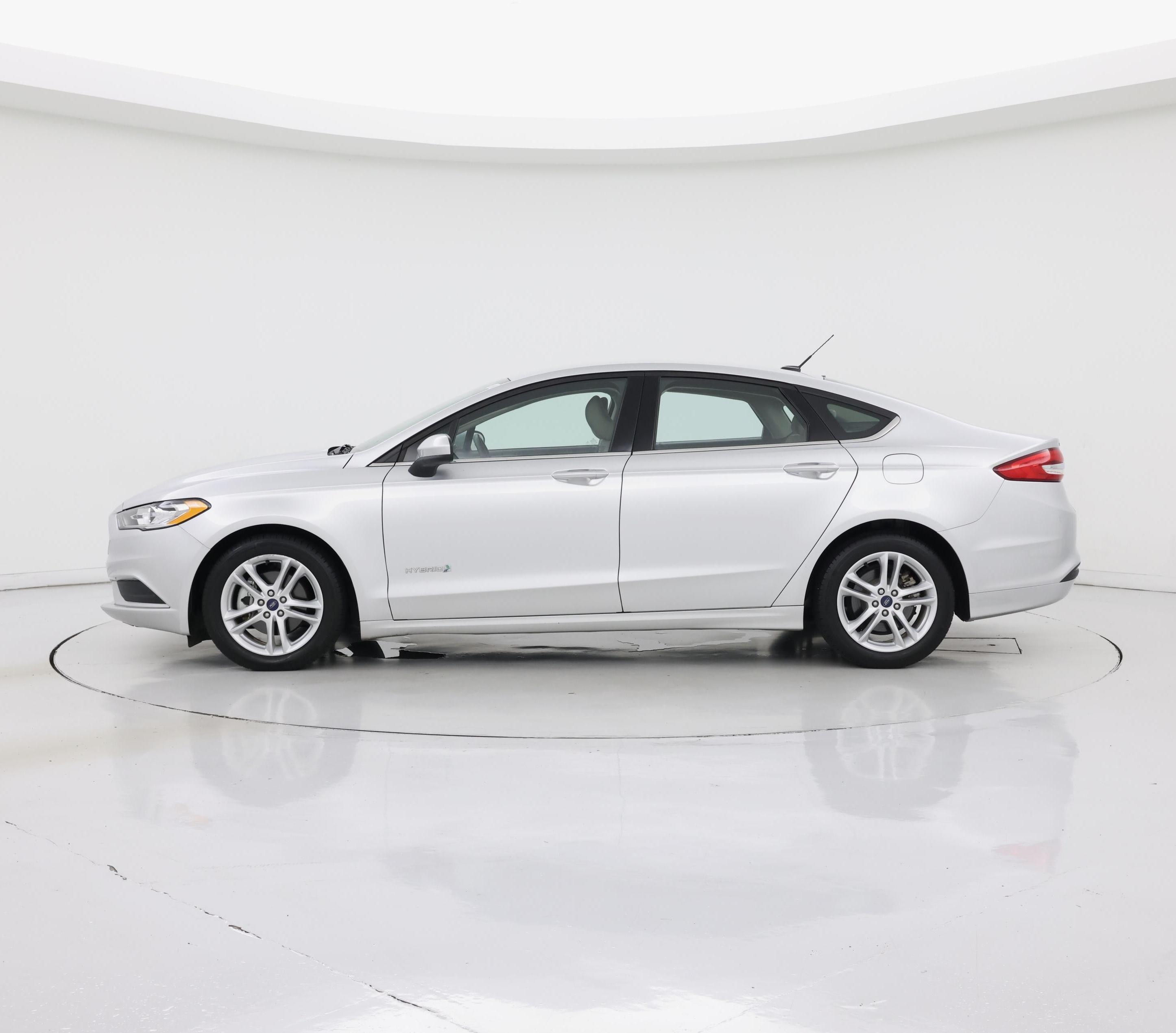 Thumbnail: 2018 Ford Fusion - 3