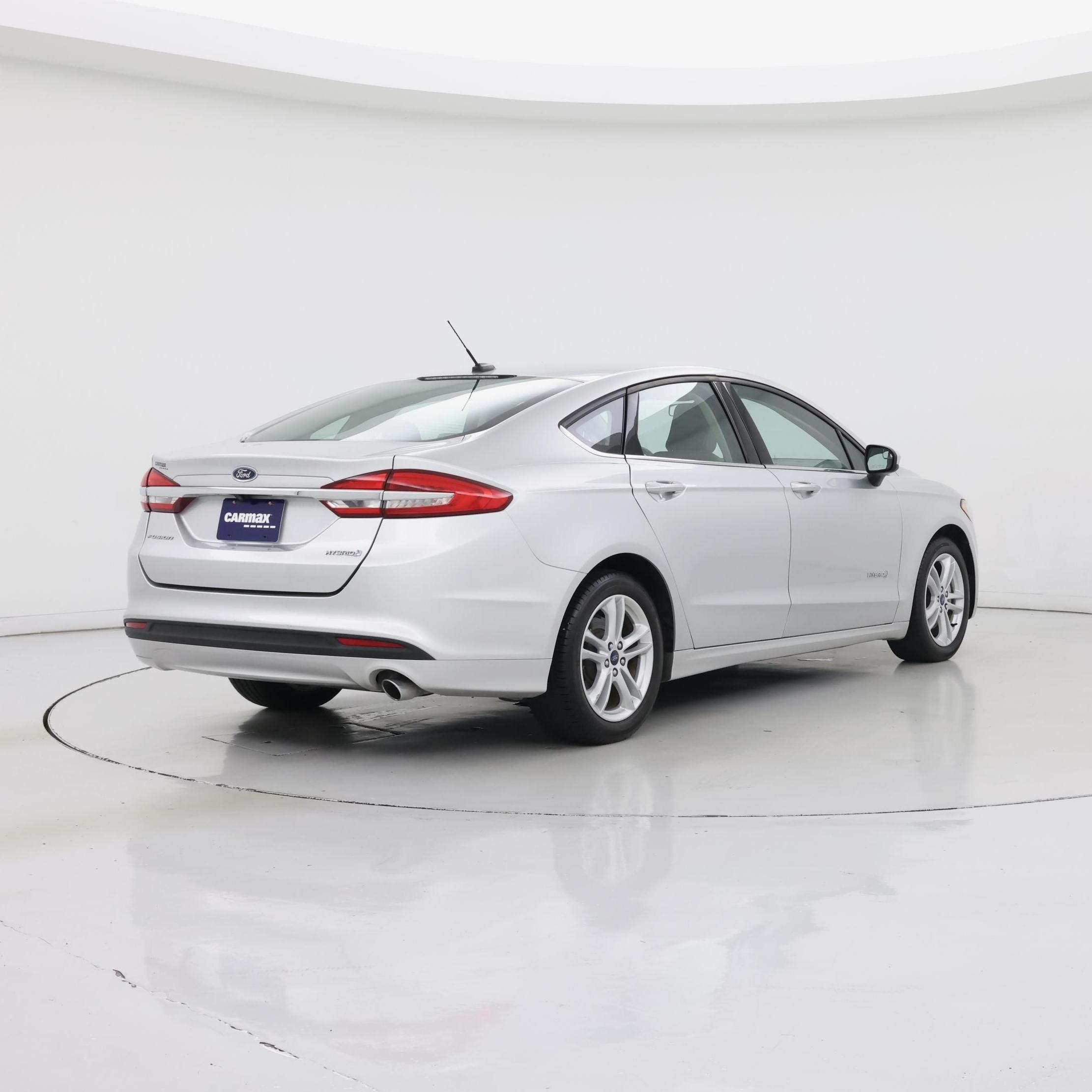 Thumbnail: 2018 Ford Fusion - 8