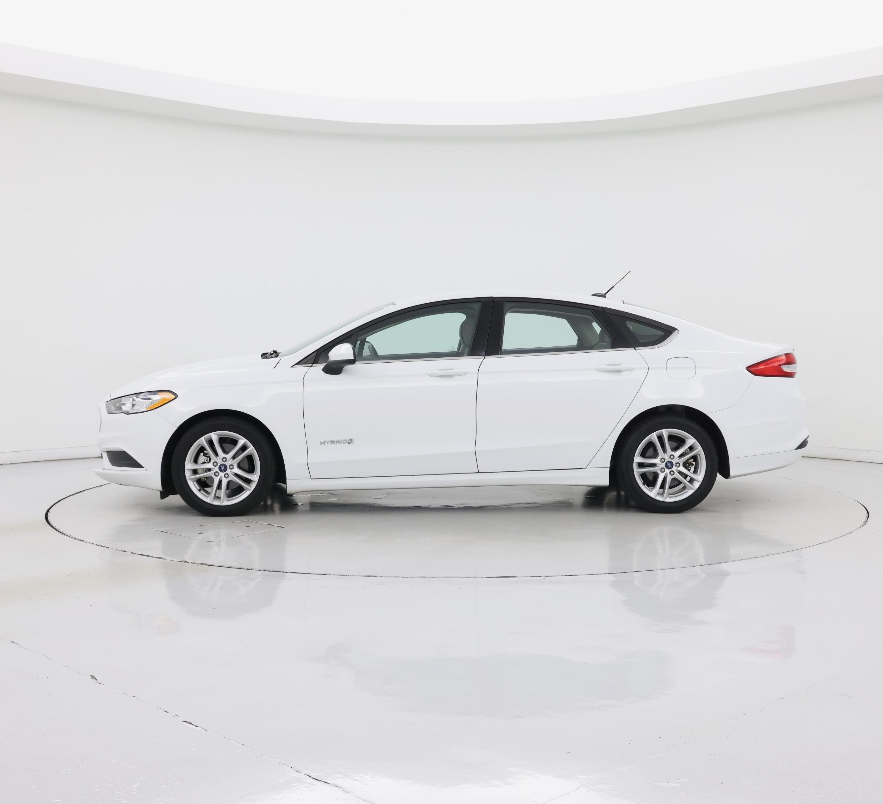Thumbnail: 2018 Ford Fusion - 3