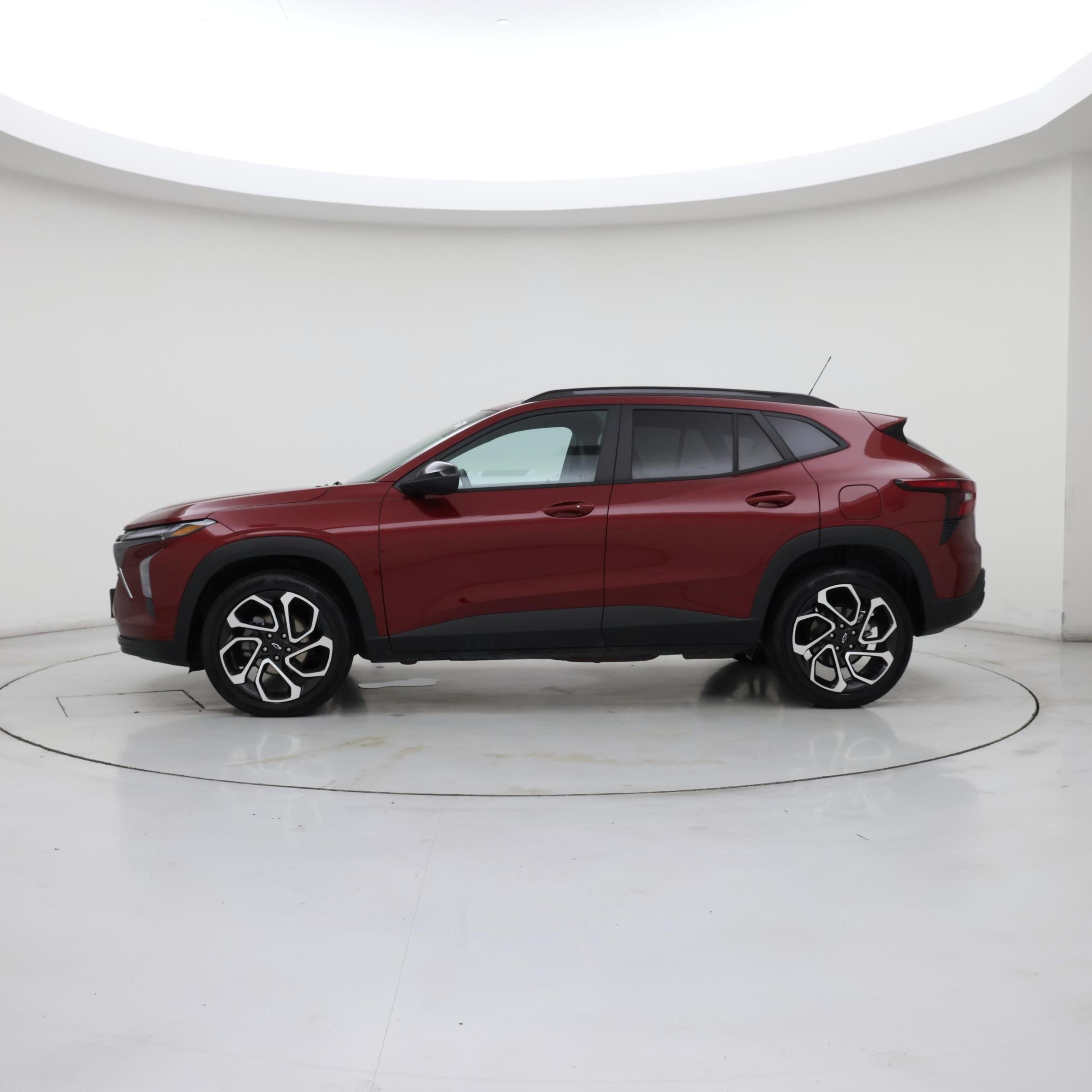 Thumbnail: 2025 Chevrolet Trax - 3