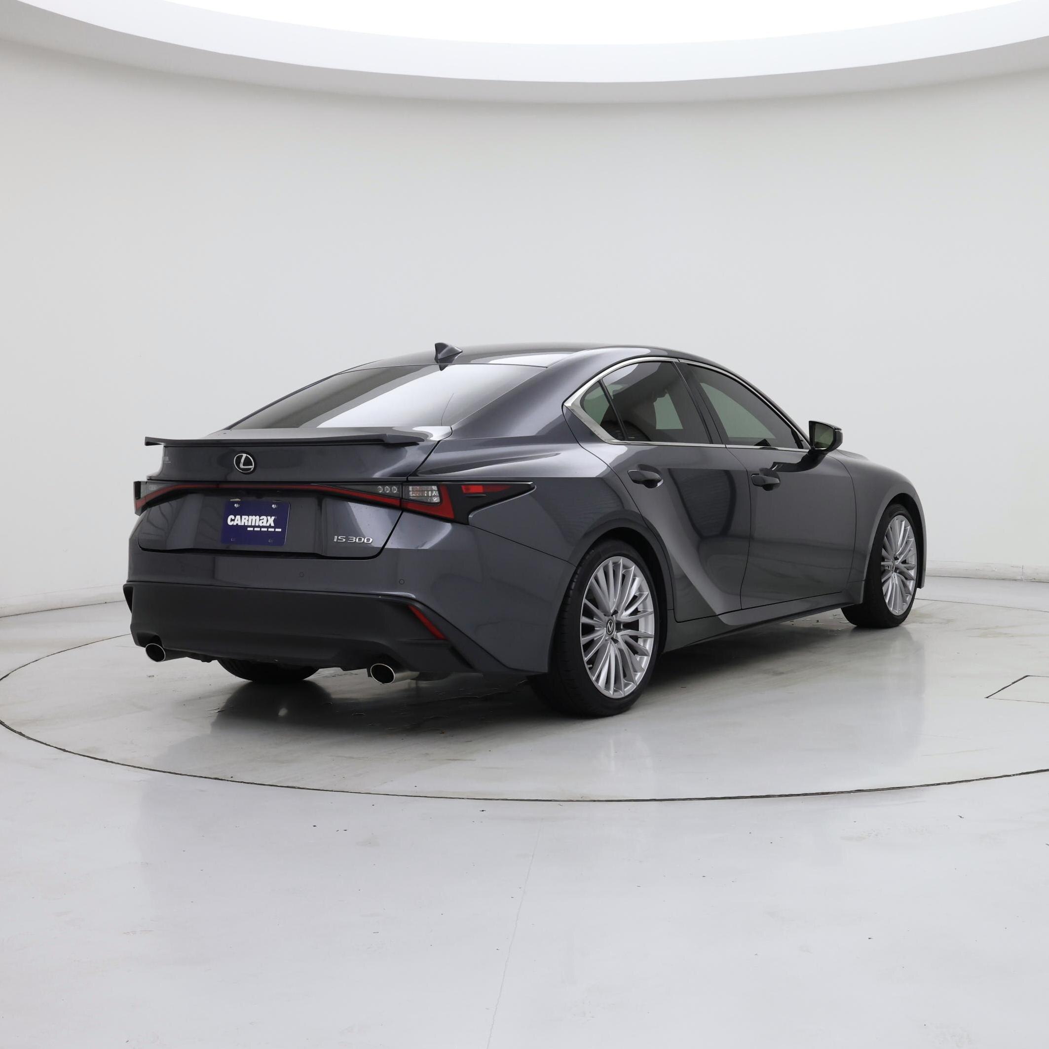 Thumbnail: 2022 Lexus IS - 8