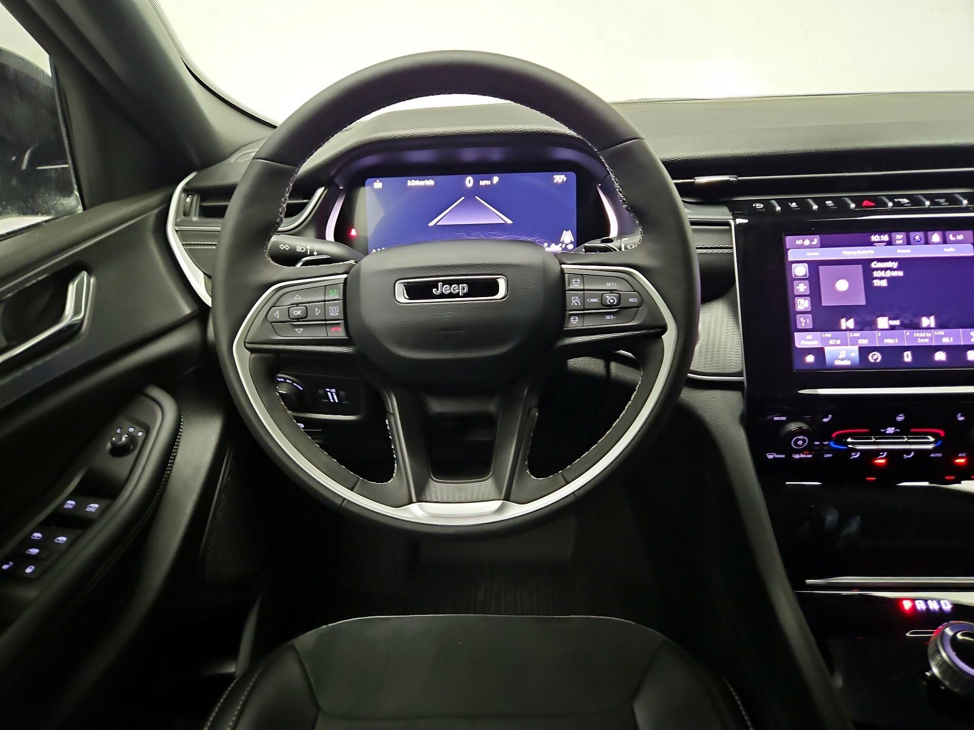 Thumbnail: 2025 Jeep Grand Cherokee - 10