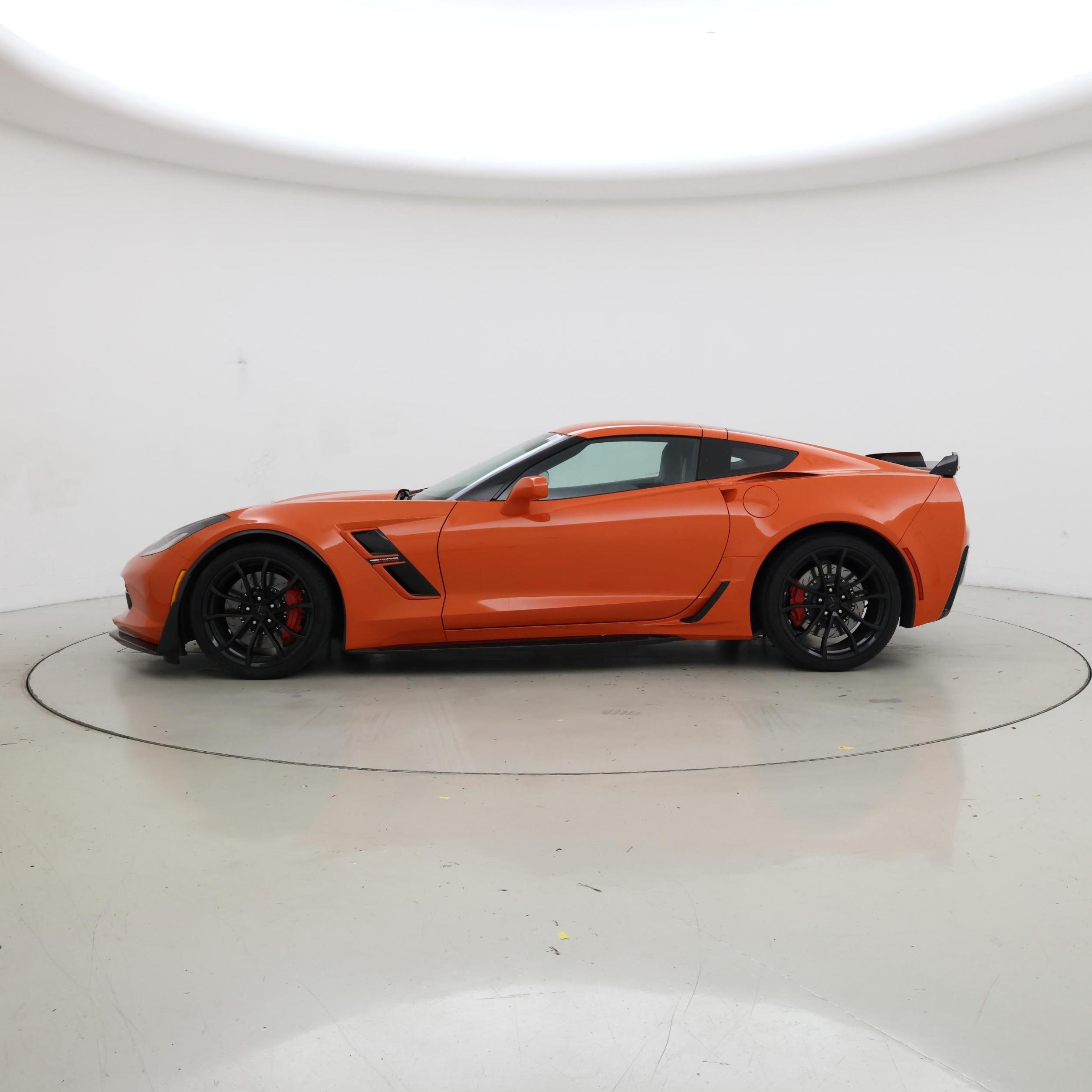Thumbnail: 2019 Chevrolet Corvette - 3