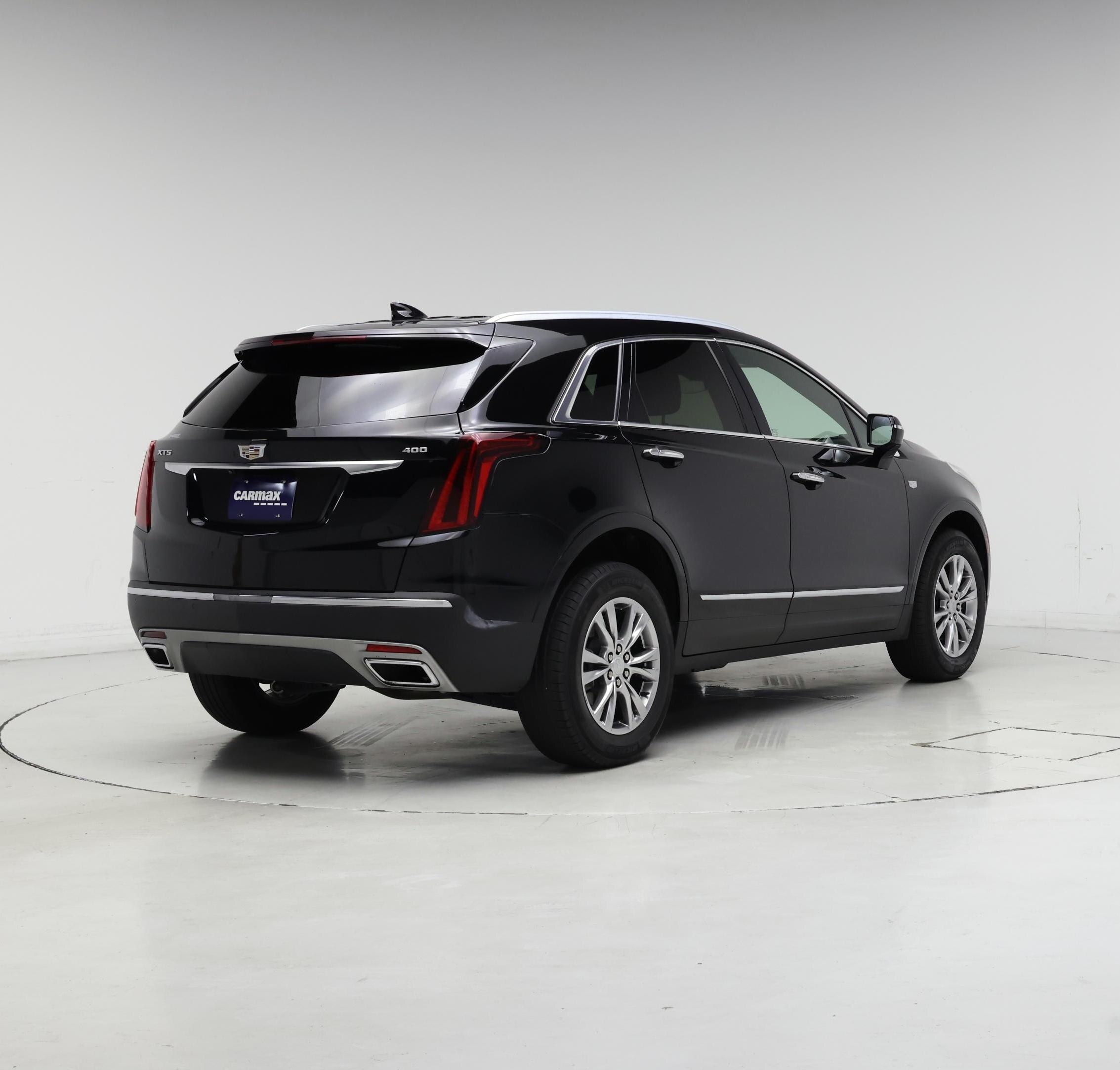 Thumbnail: 2022 Cadillac XT5 - 8