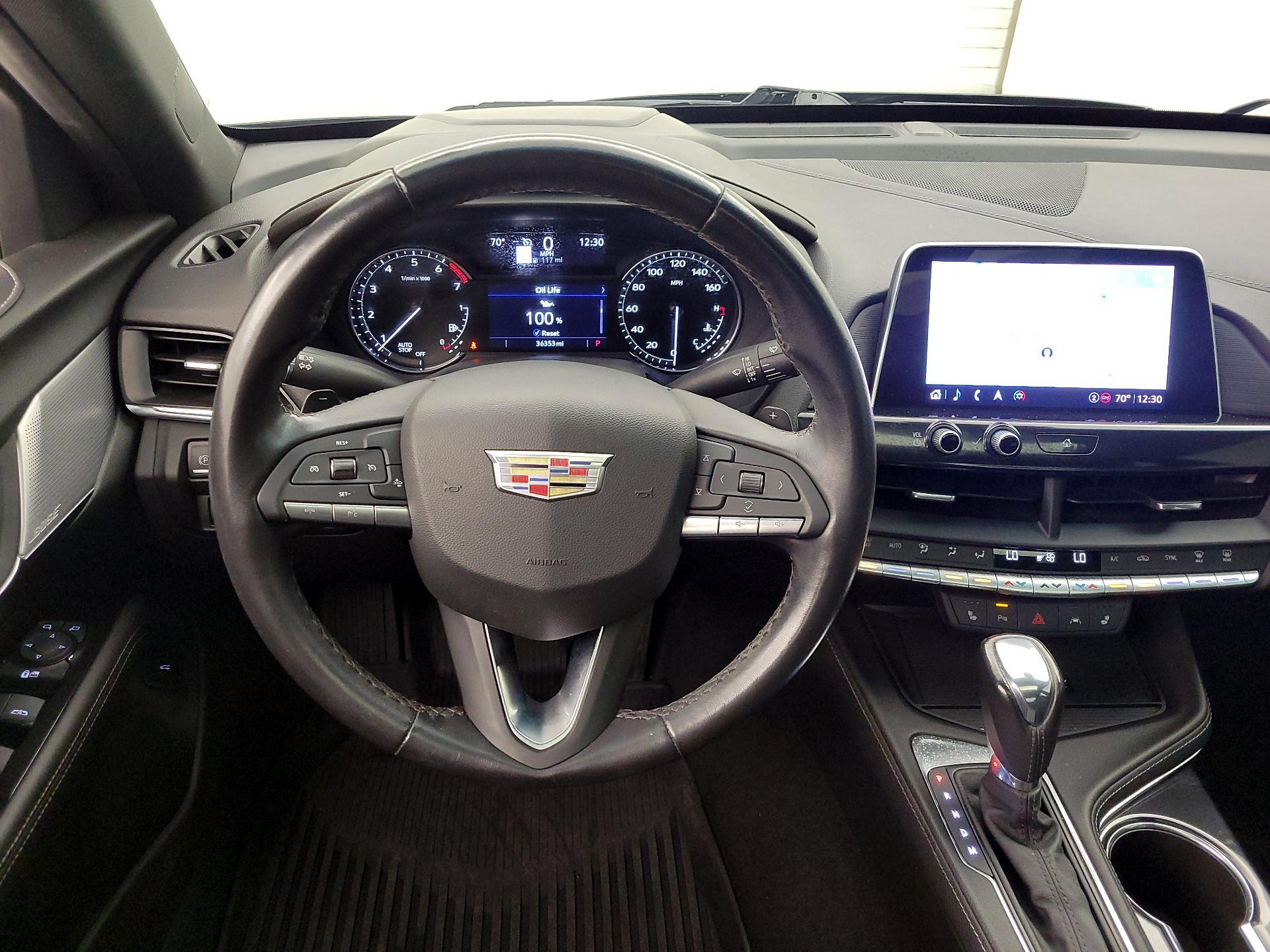 Thumbnail: 2022 Cadillac CT4 - 10