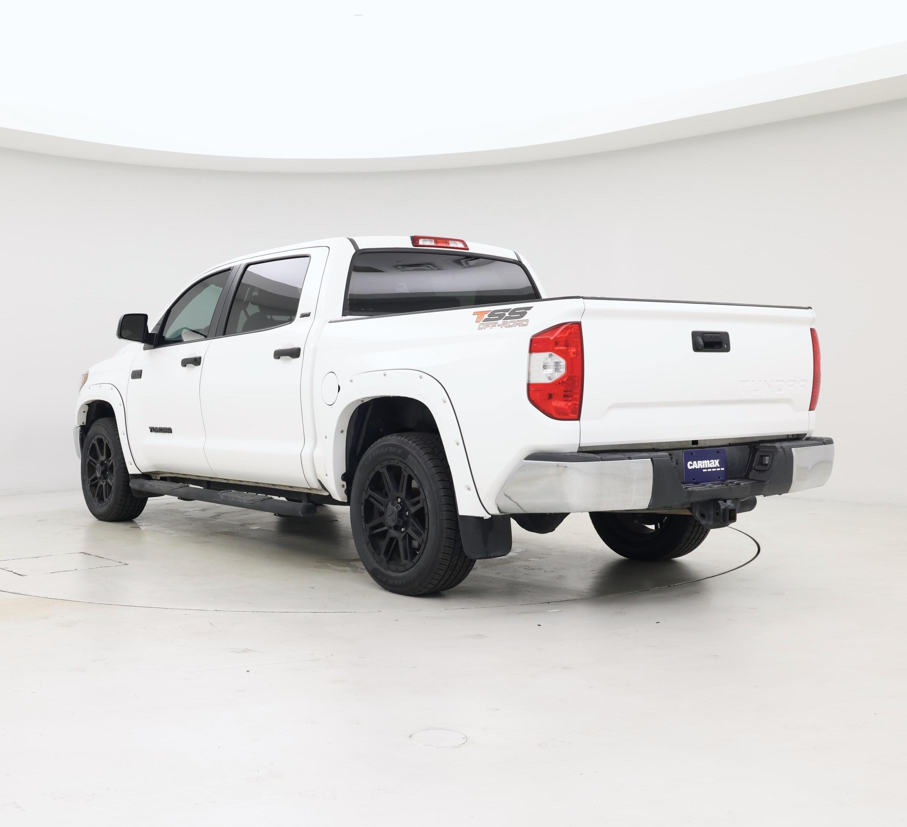 Thumbnail: 2018 Toyota Tundra - 2