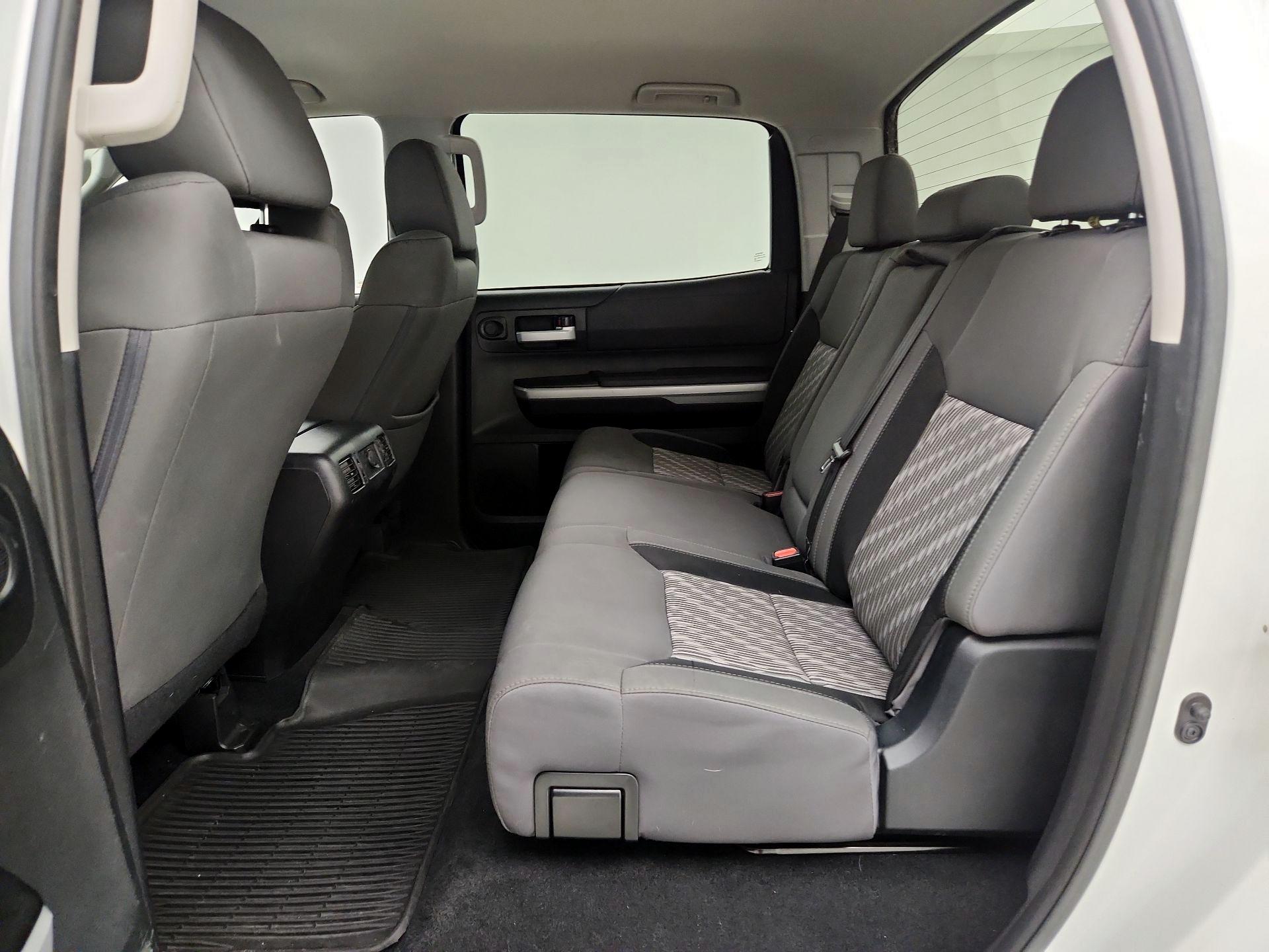 Thumbnail: 2018 Toyota Tundra - 19