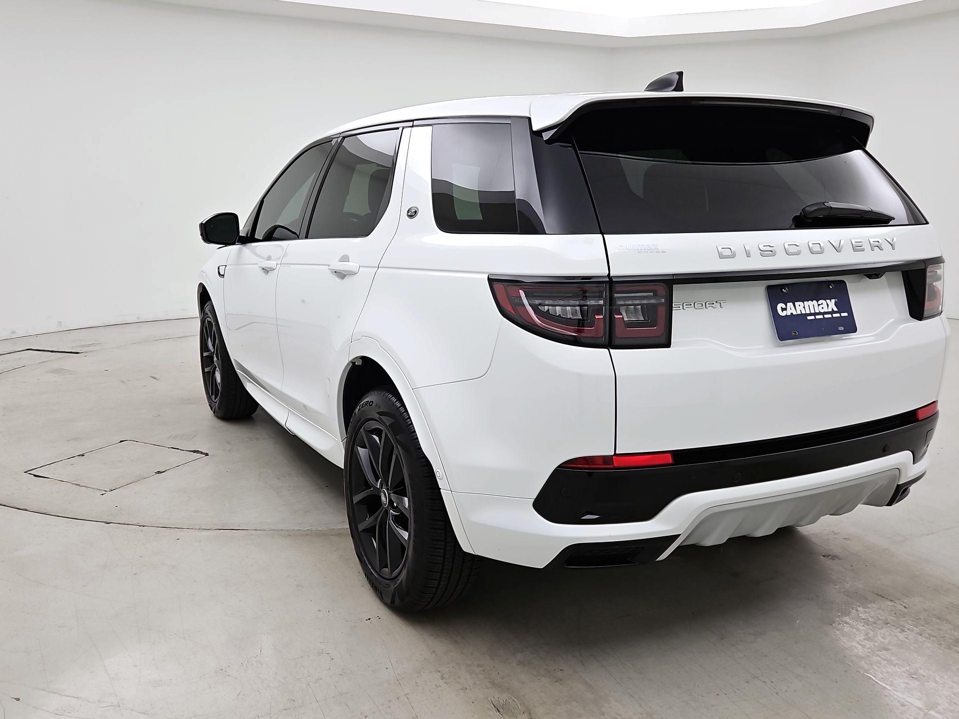 Thumbnail: 2025 Land Rover Discovery Sport - 7