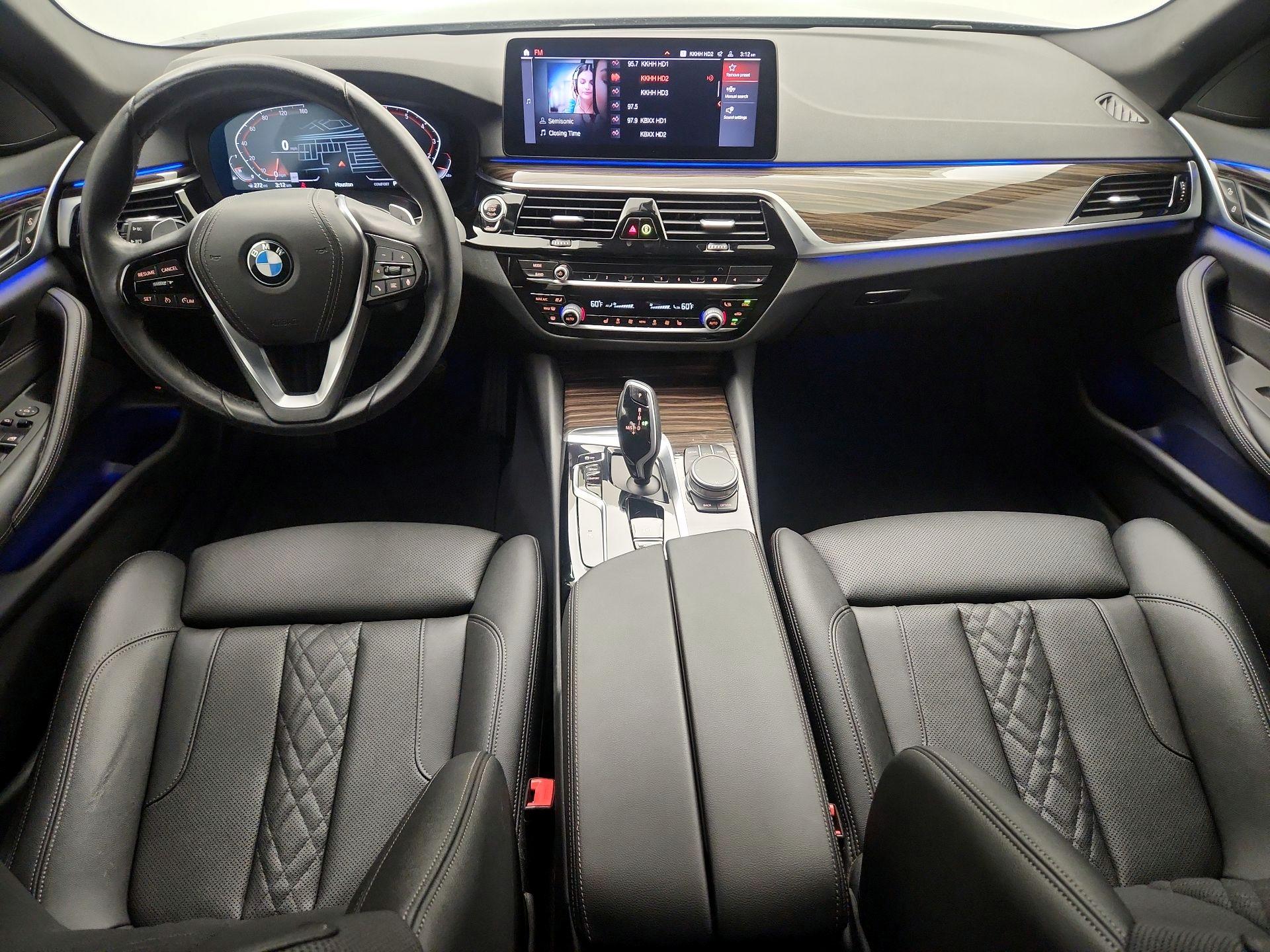 Thumbnail: 2021 BMW 5 Series - 9