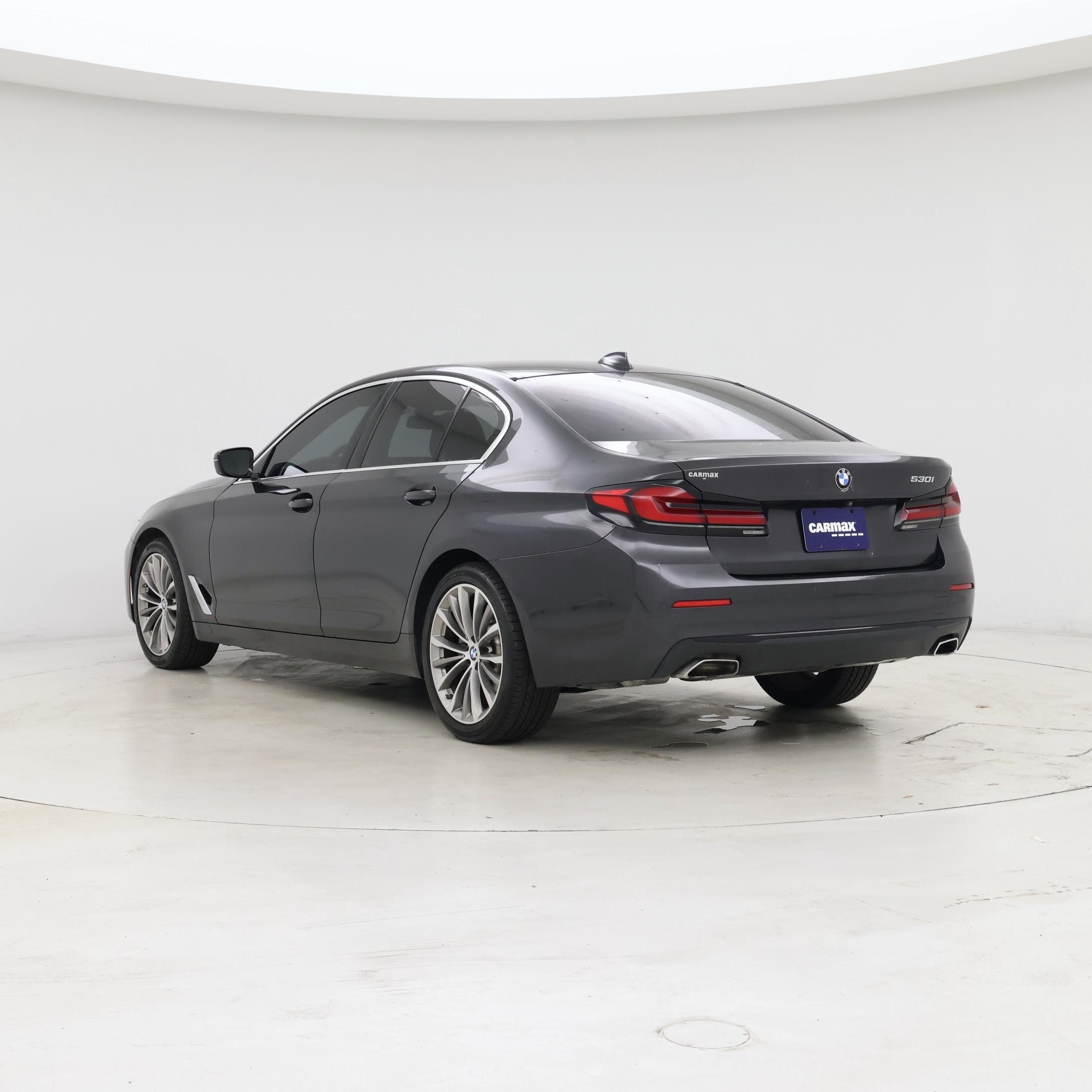 Thumbnail: 2021 BMW 5 Series - 2