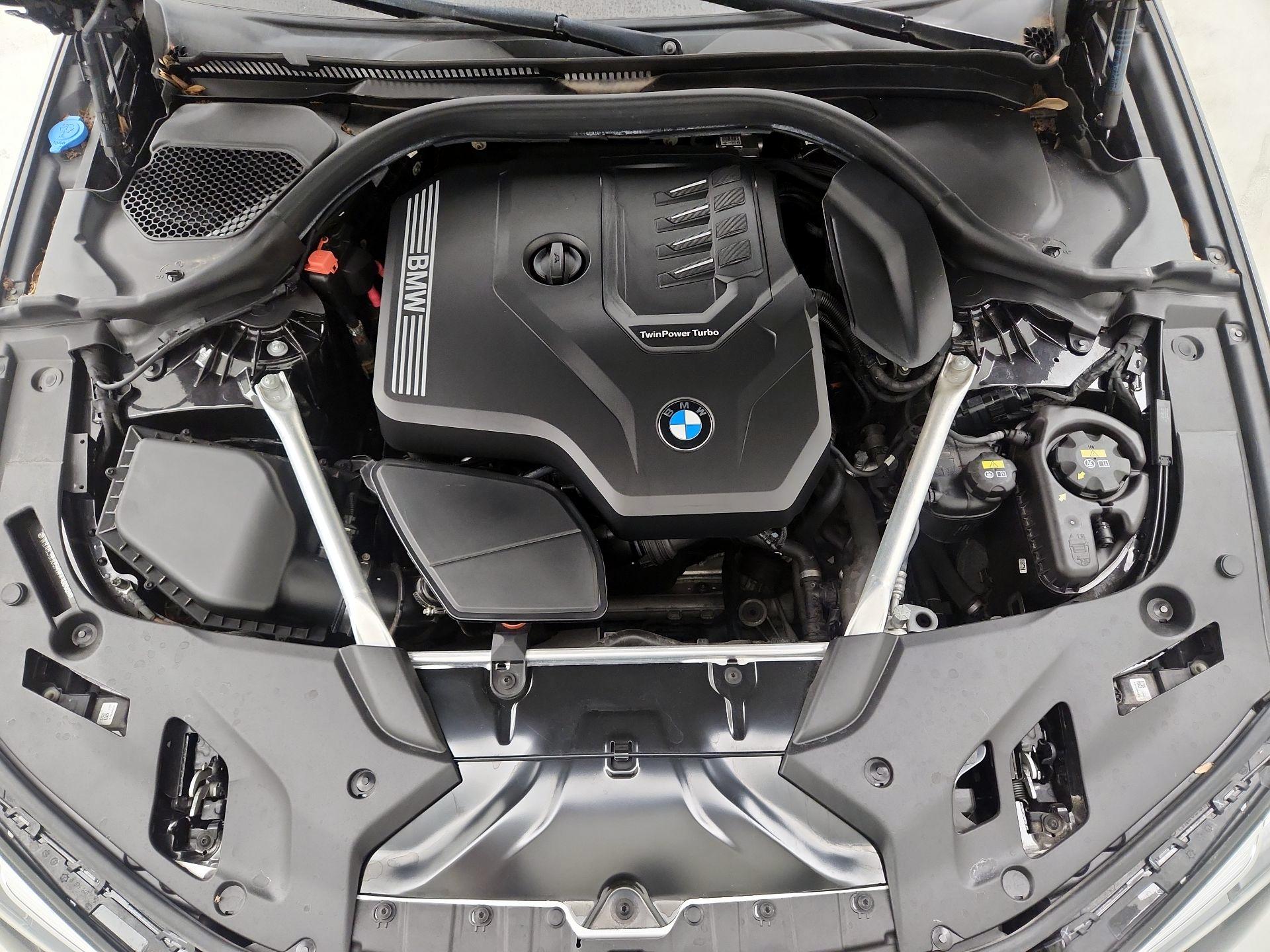 Thumbnail: 2021 BMW 5 Series - 20