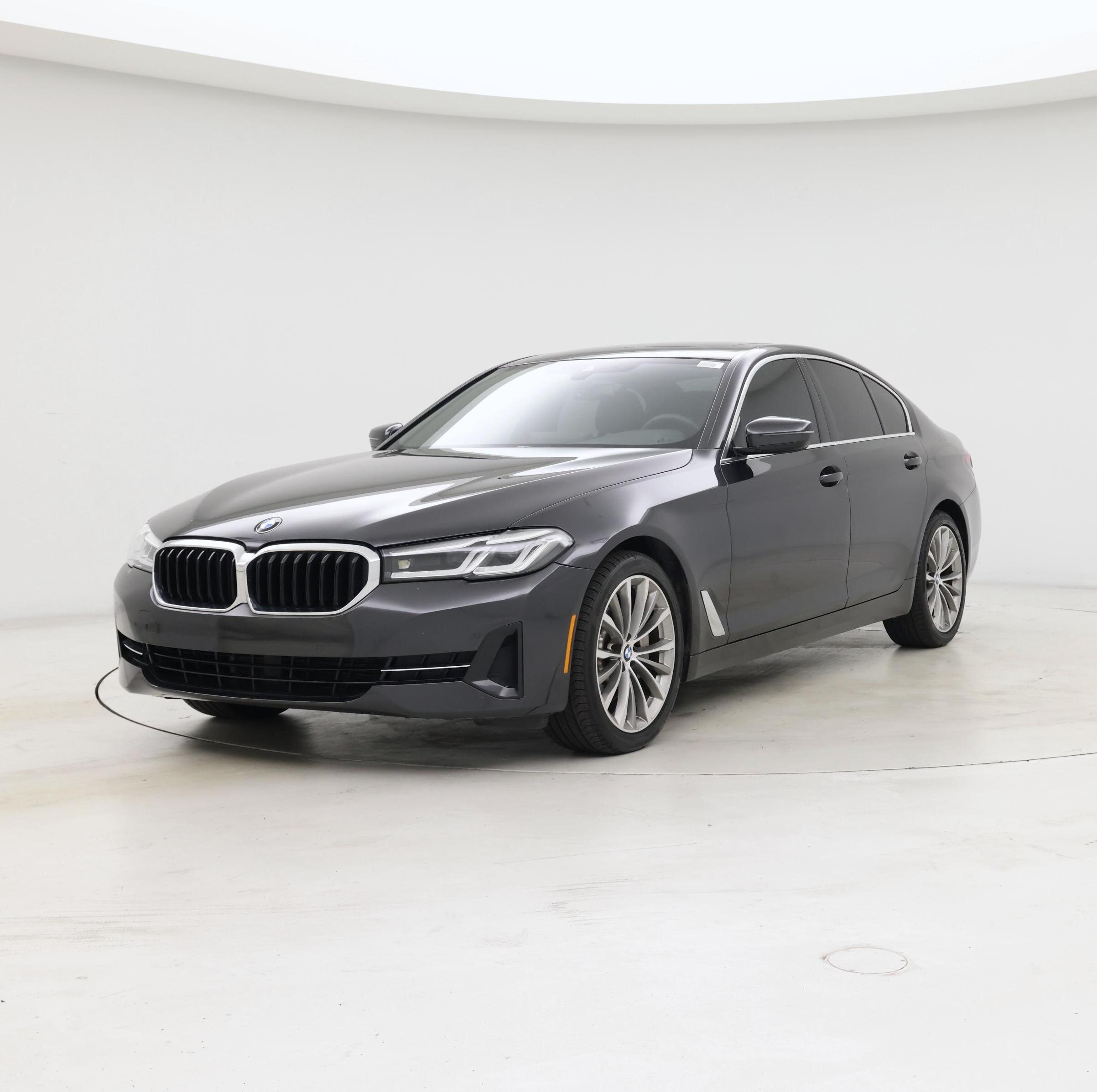 Thumbnail: 2021 BMW 5 Series - 4
