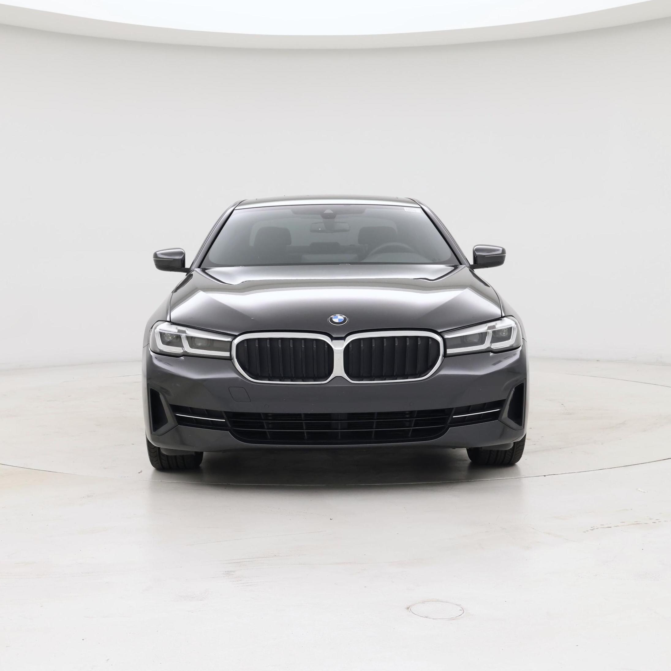 Thumbnail: 2021 BMW 5 Series - 5
