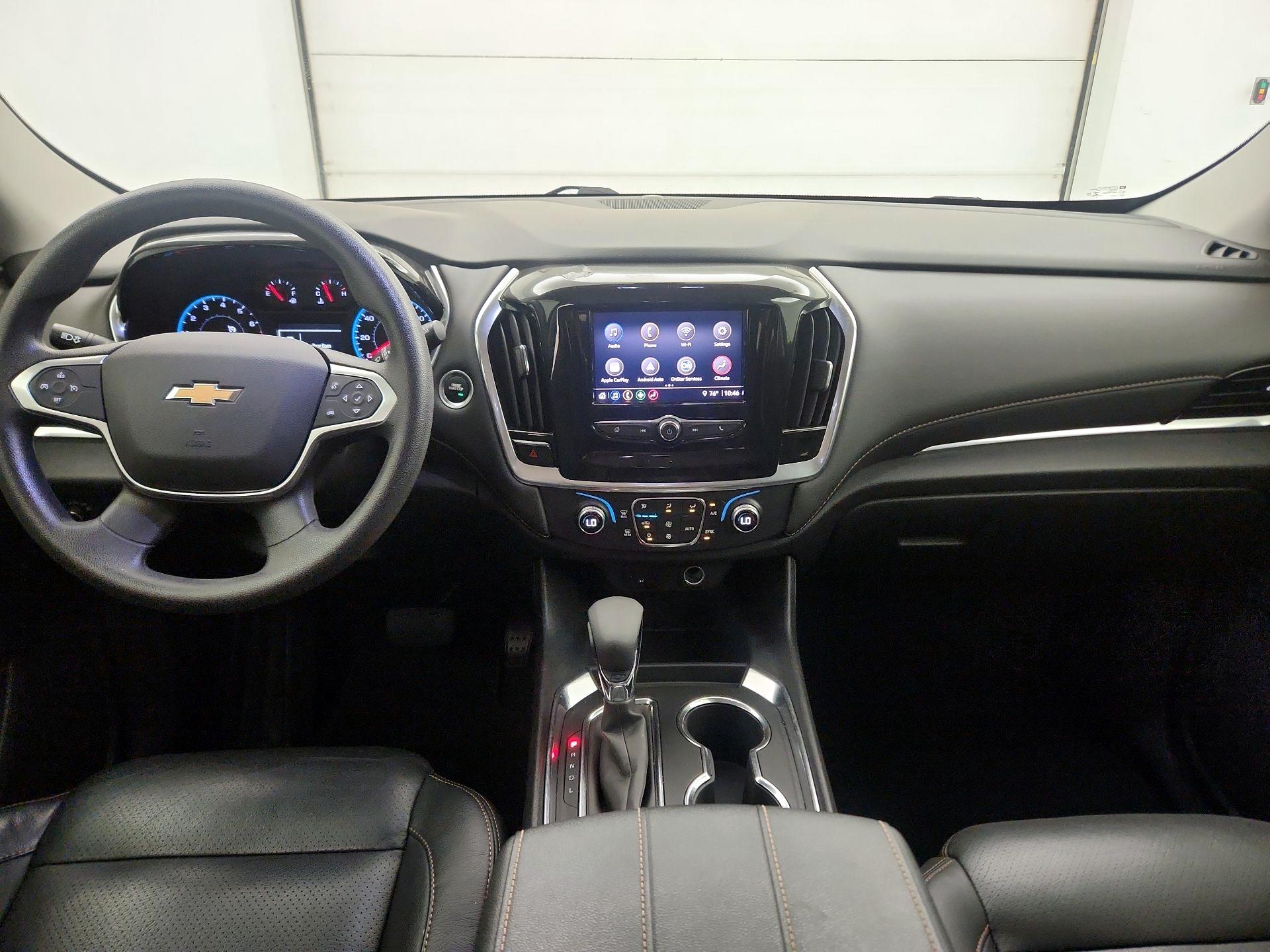 Thumbnail: 2021 Chevrolet Traverse - 9