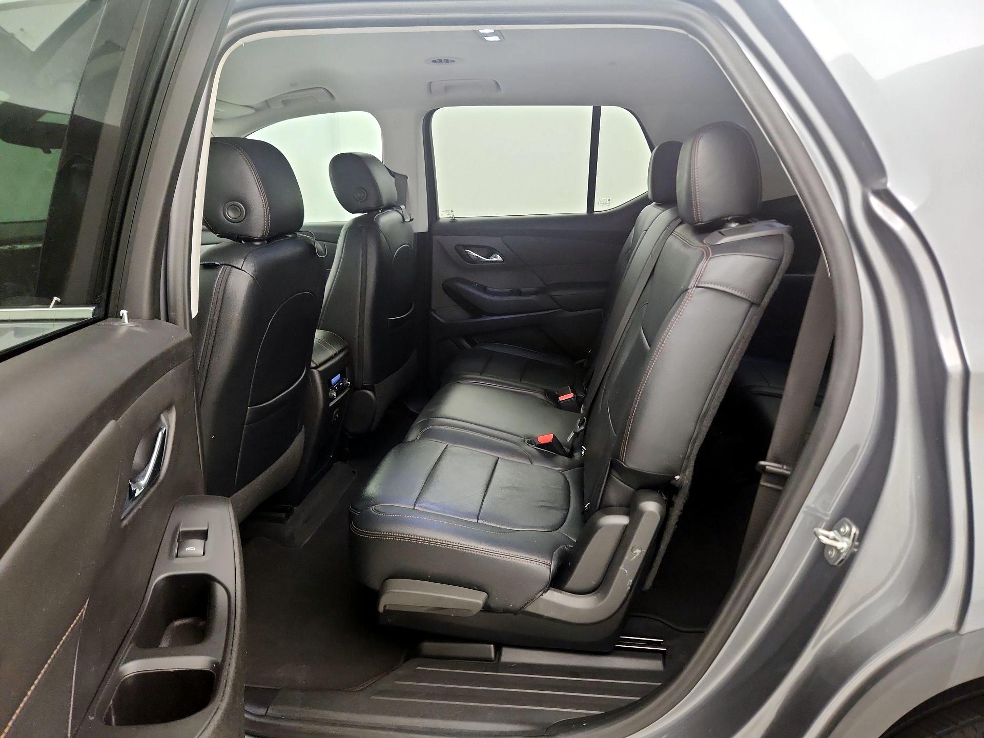 Thumbnail: 2021 Chevrolet Traverse - 19