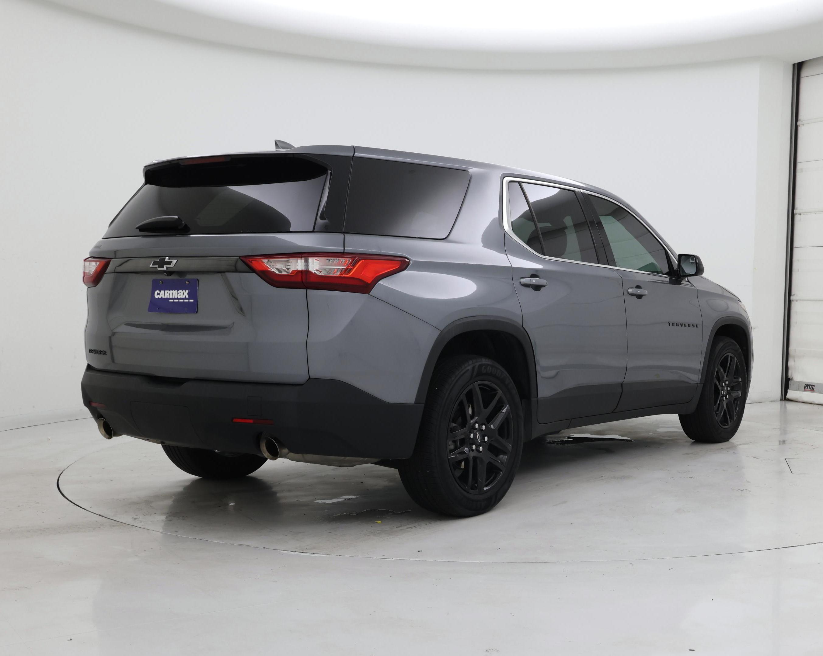 Thumbnail: 2021 Chevrolet Traverse - 8