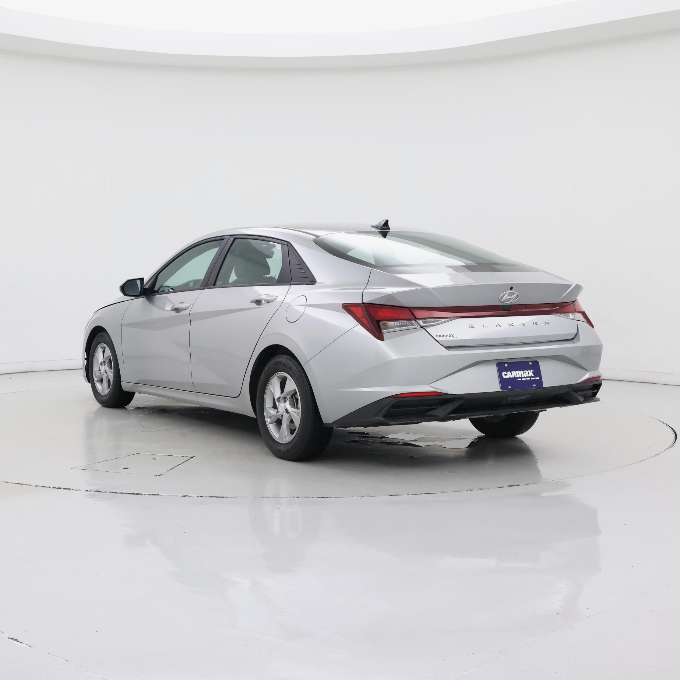 Thumbnail: 2021 Hyundai Elantra - 2