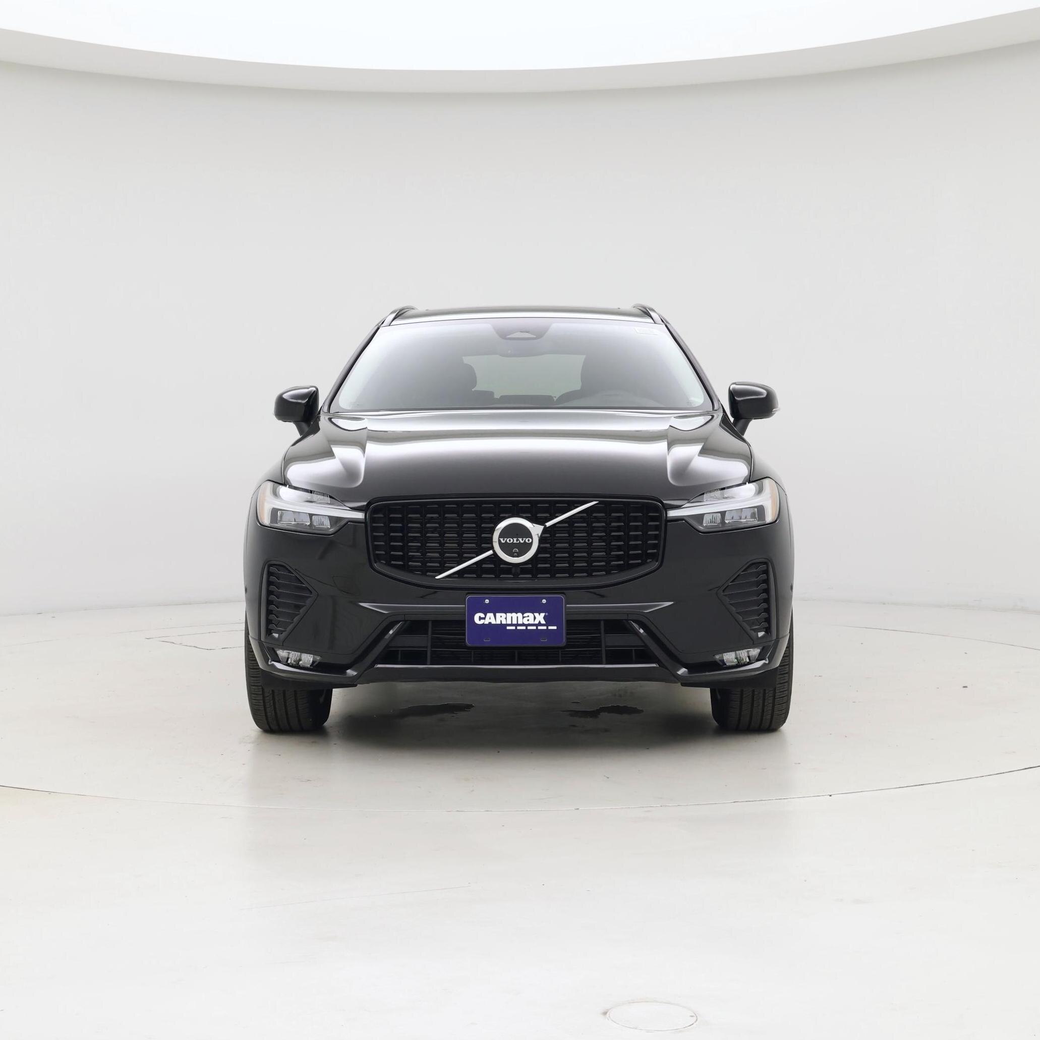 Thumbnail: 2025 Volvo XC60 - 5