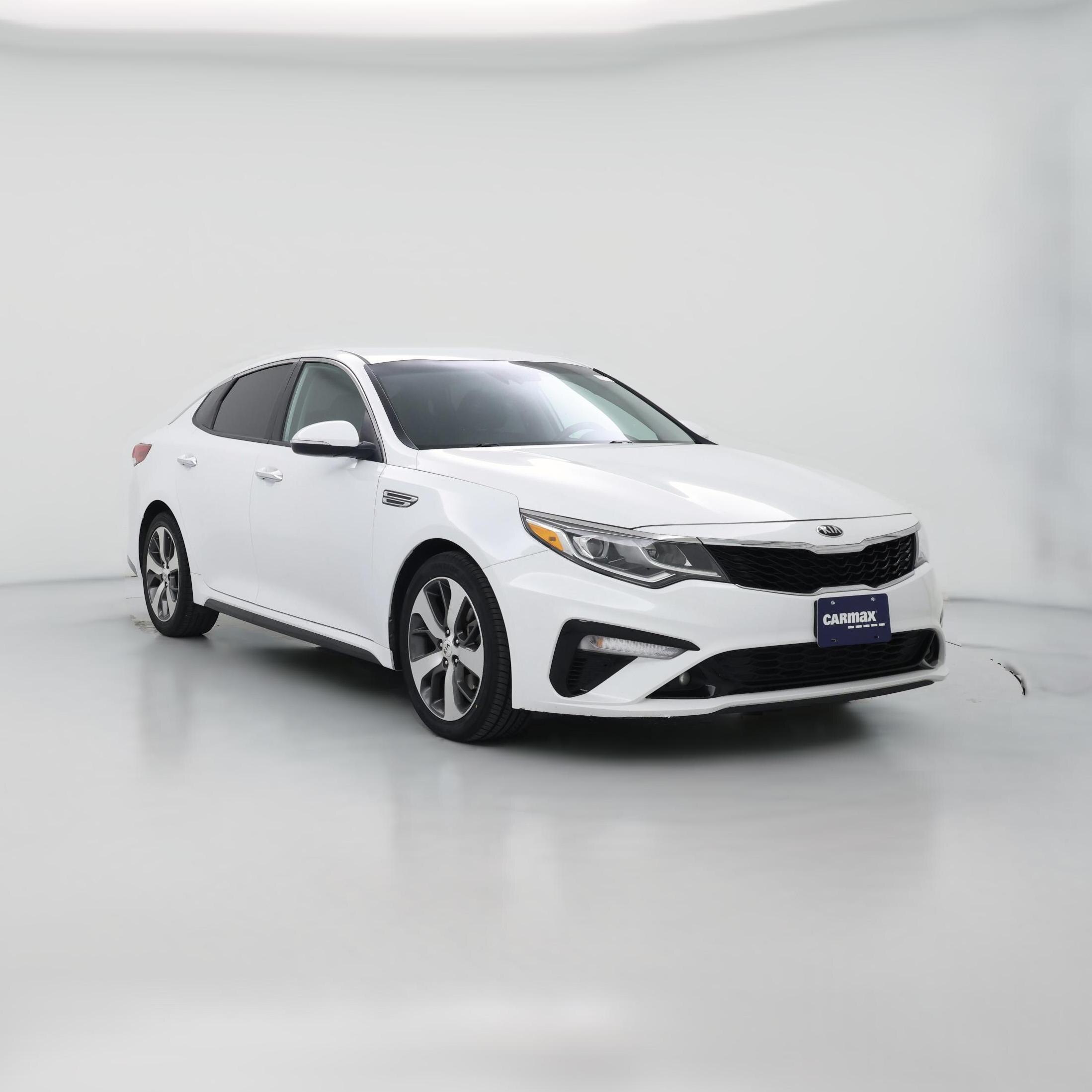 Thumbnail: 2019 Kia Optima - 1