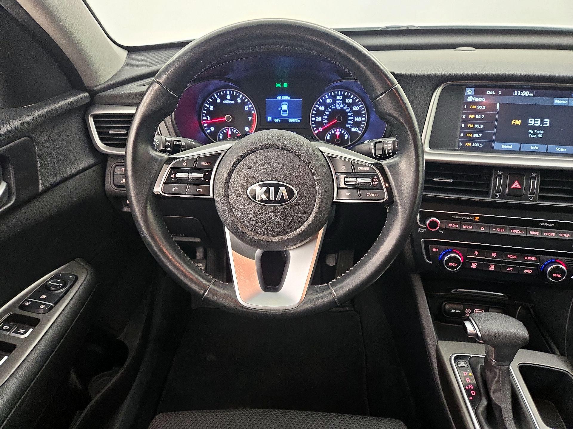 Thumbnail: 2019 Kia Optima - 10