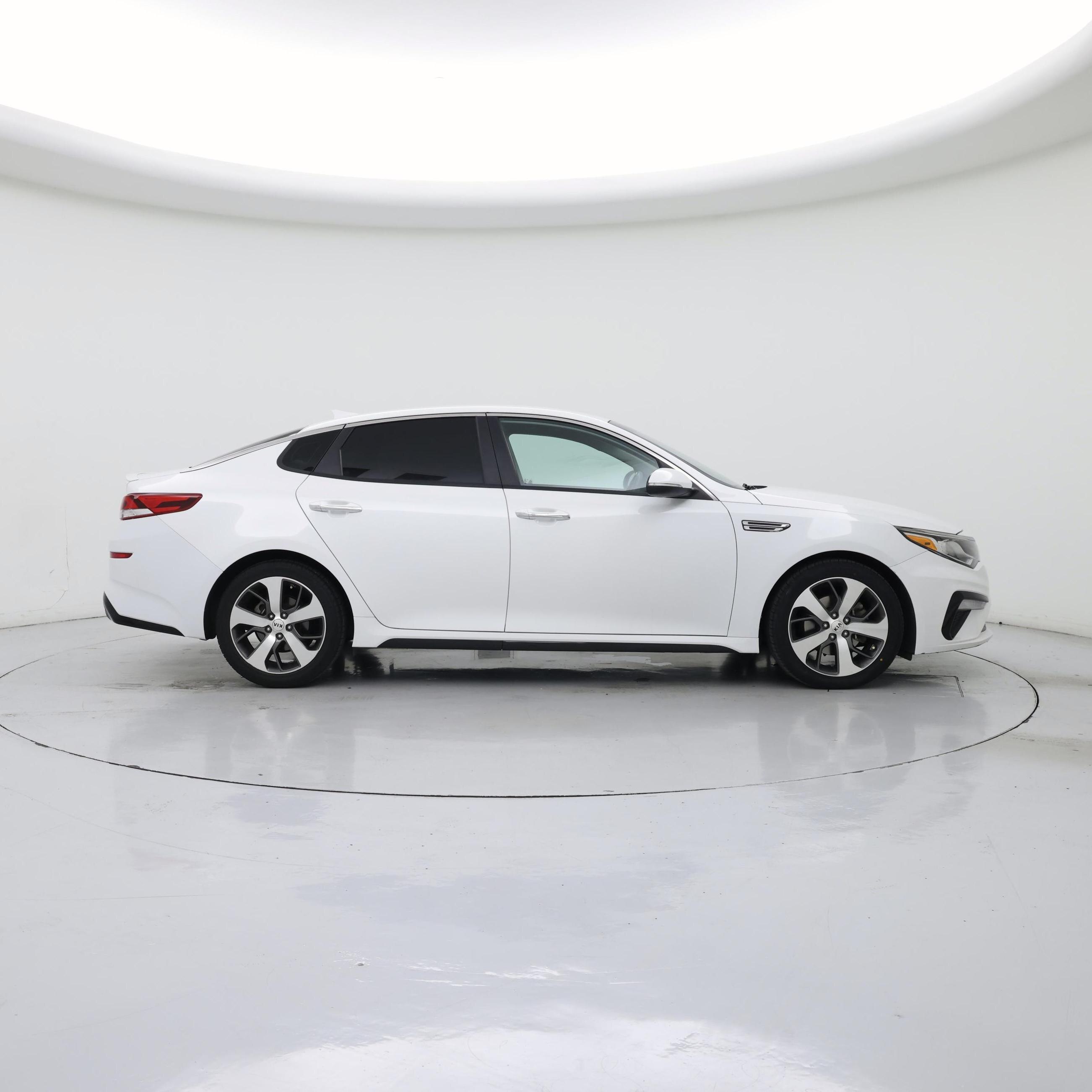 Thumbnail: 2019 Kia Optima - 7