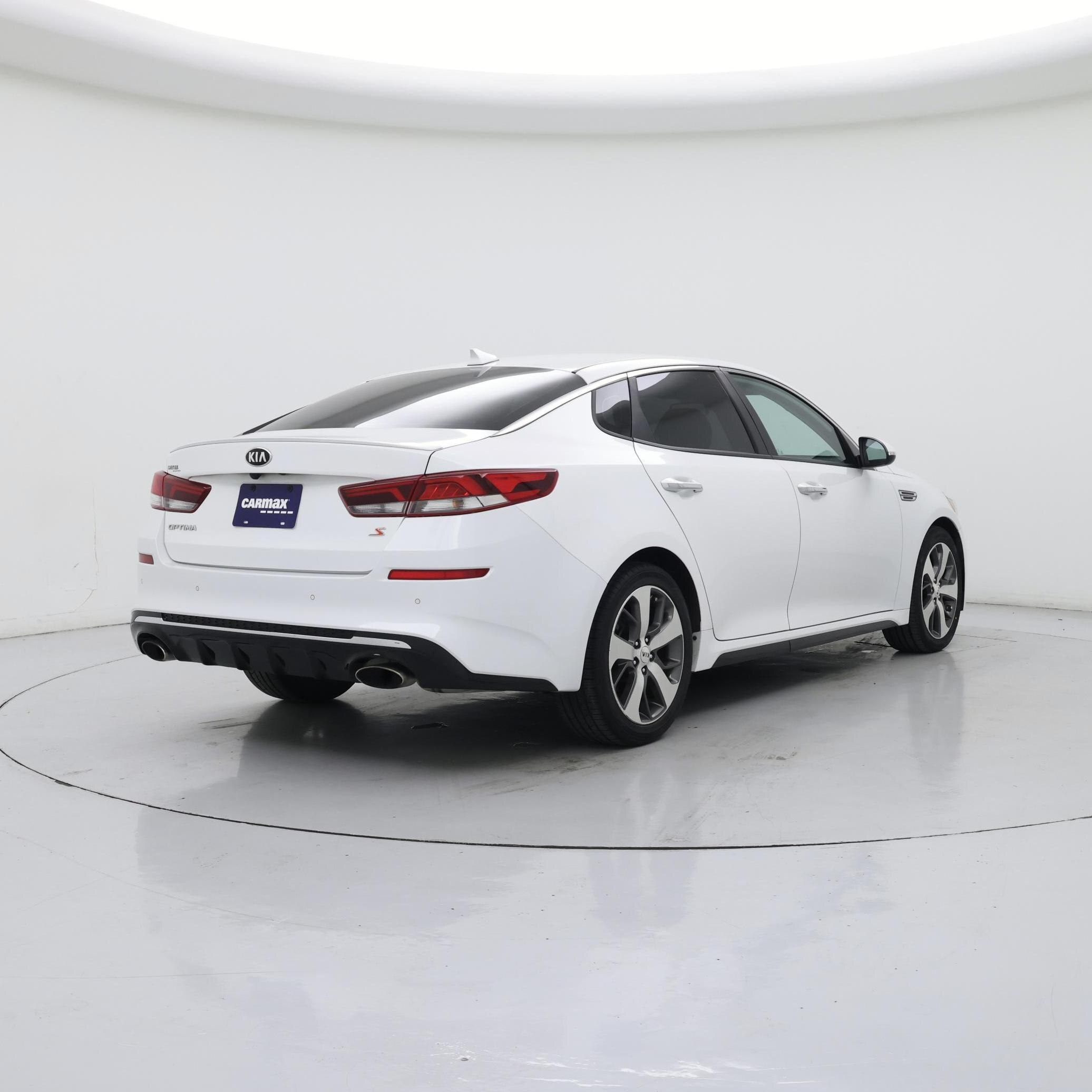 Thumbnail: 2019 Kia Optima - 8