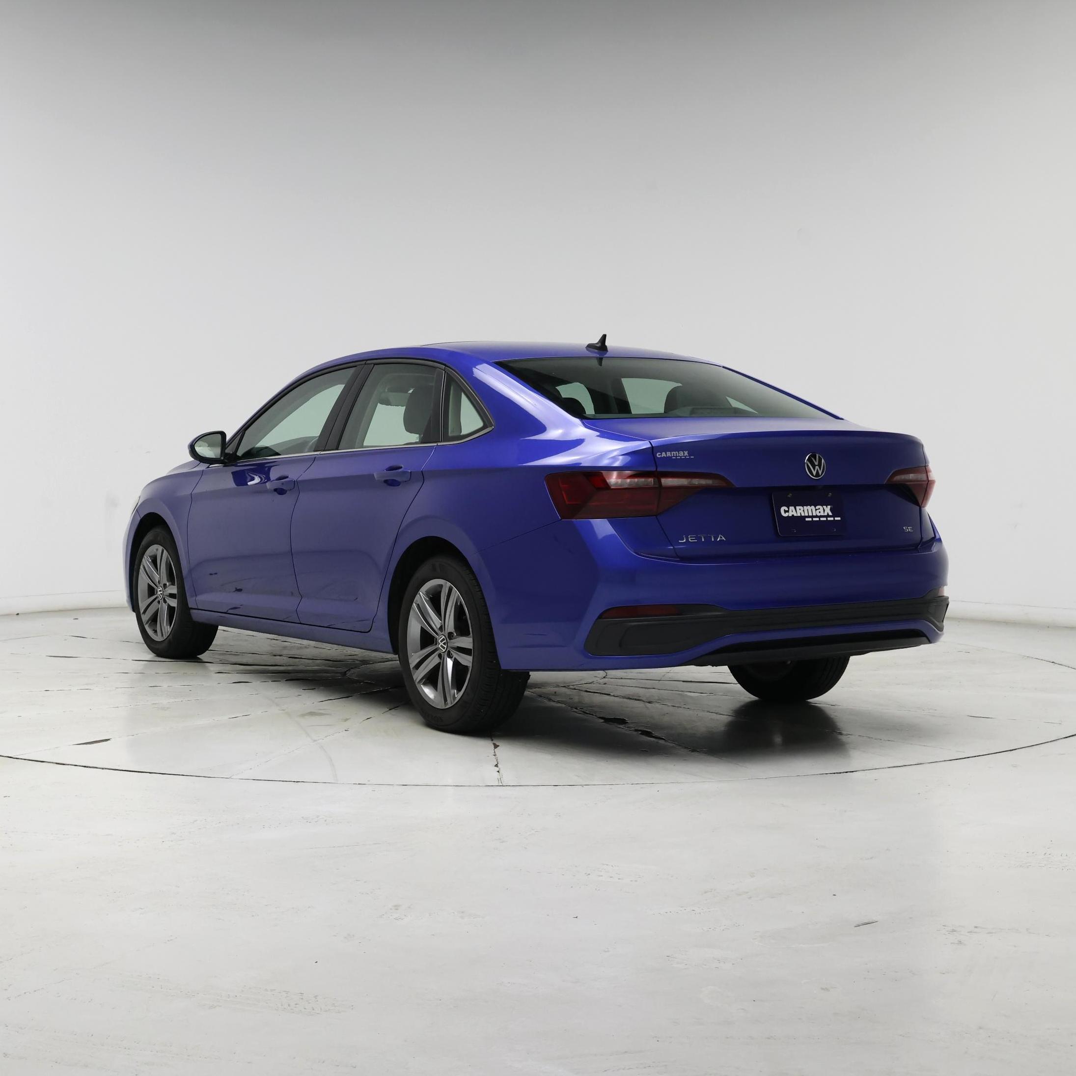 Thumbnail: 2022 Volkswagen Jetta - 2
